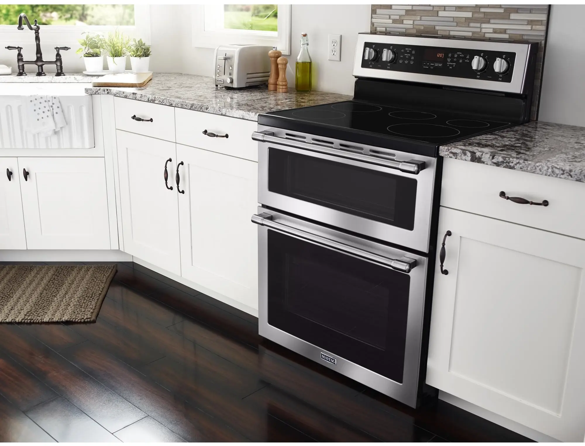 Maytag MET8800FZ Stainless Steel with Fingerprint Resistant