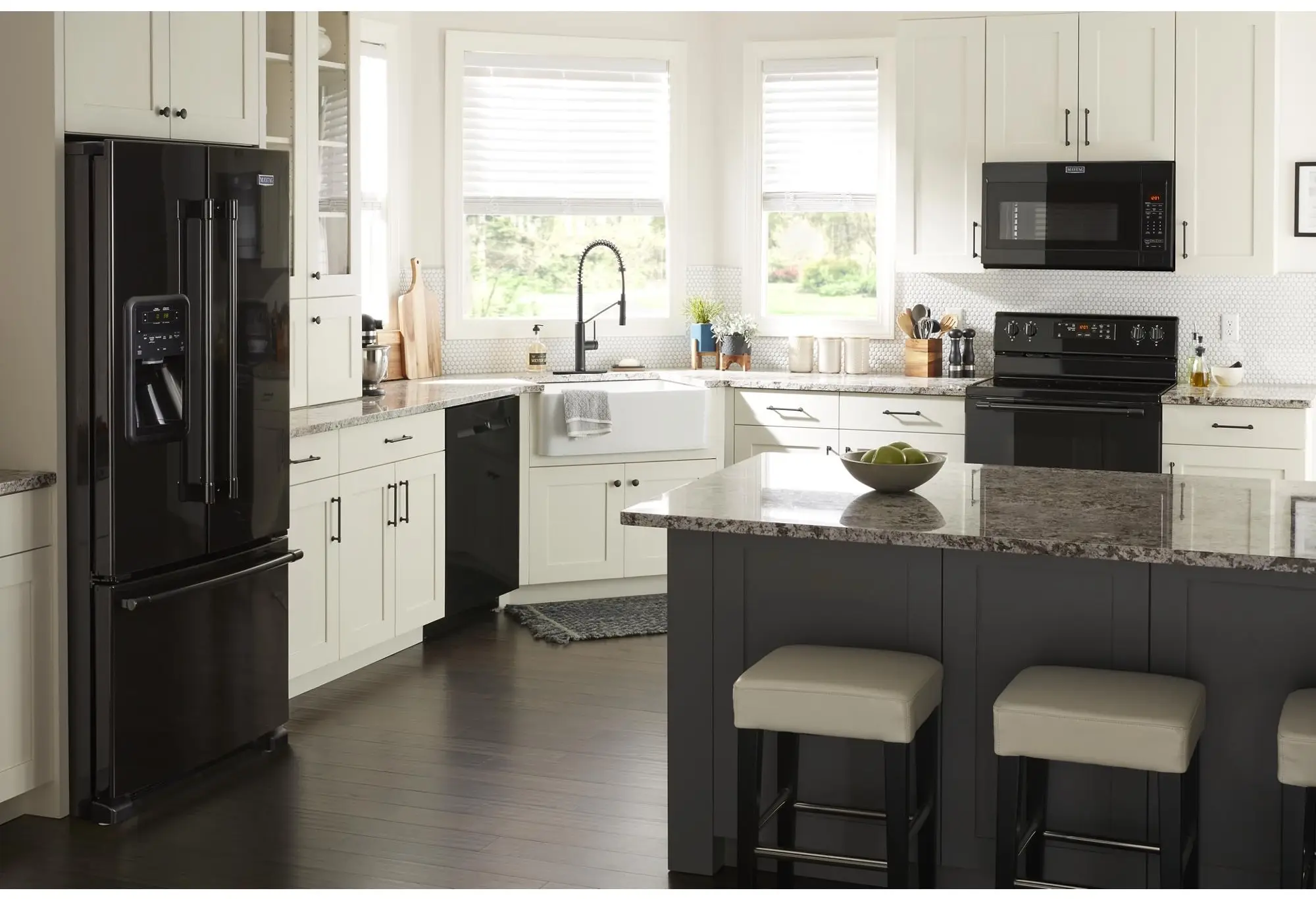 Maytag MFI2269FRB Black