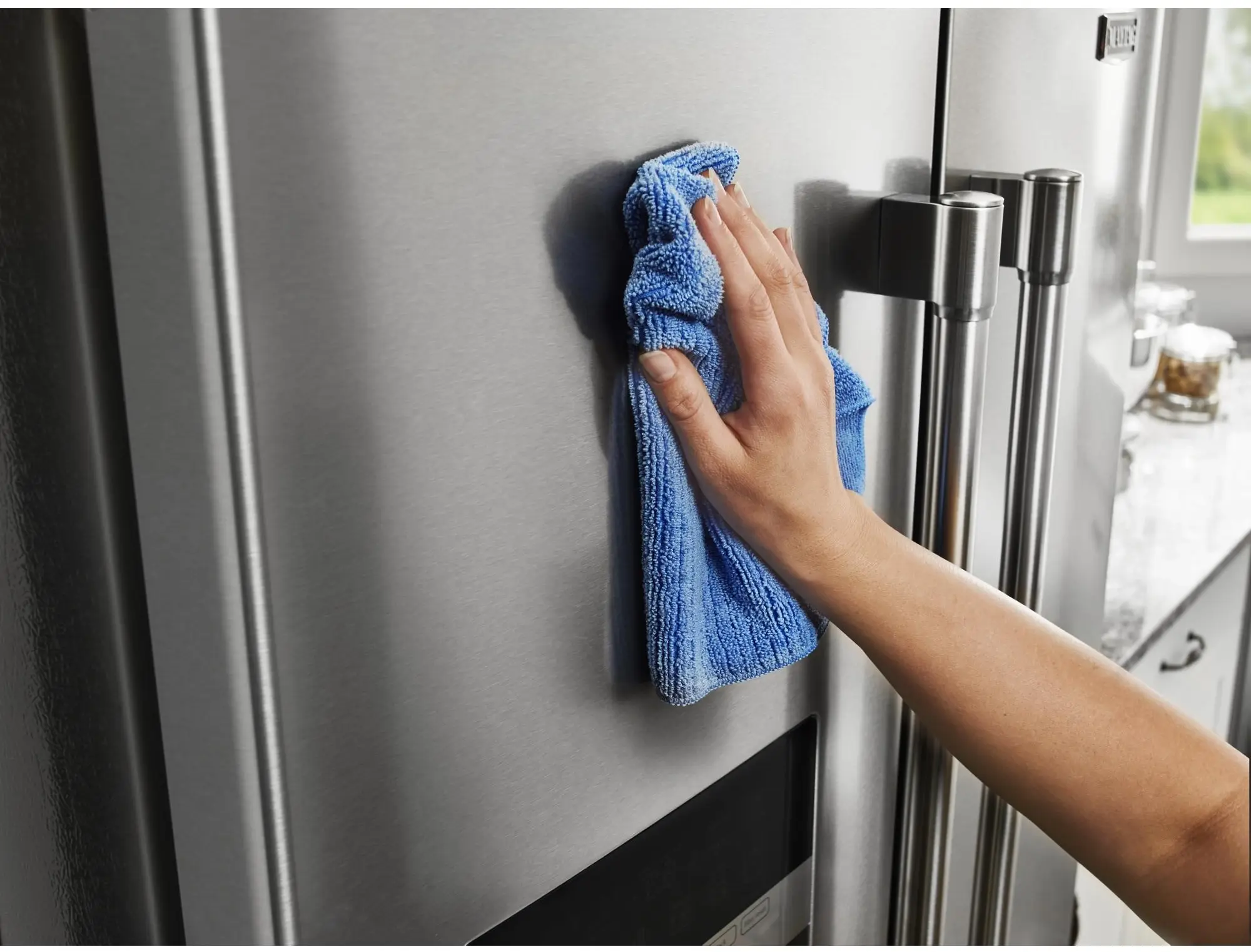 Maytag MFI2570FEZ Fingerprint Resistant Stainless Steel