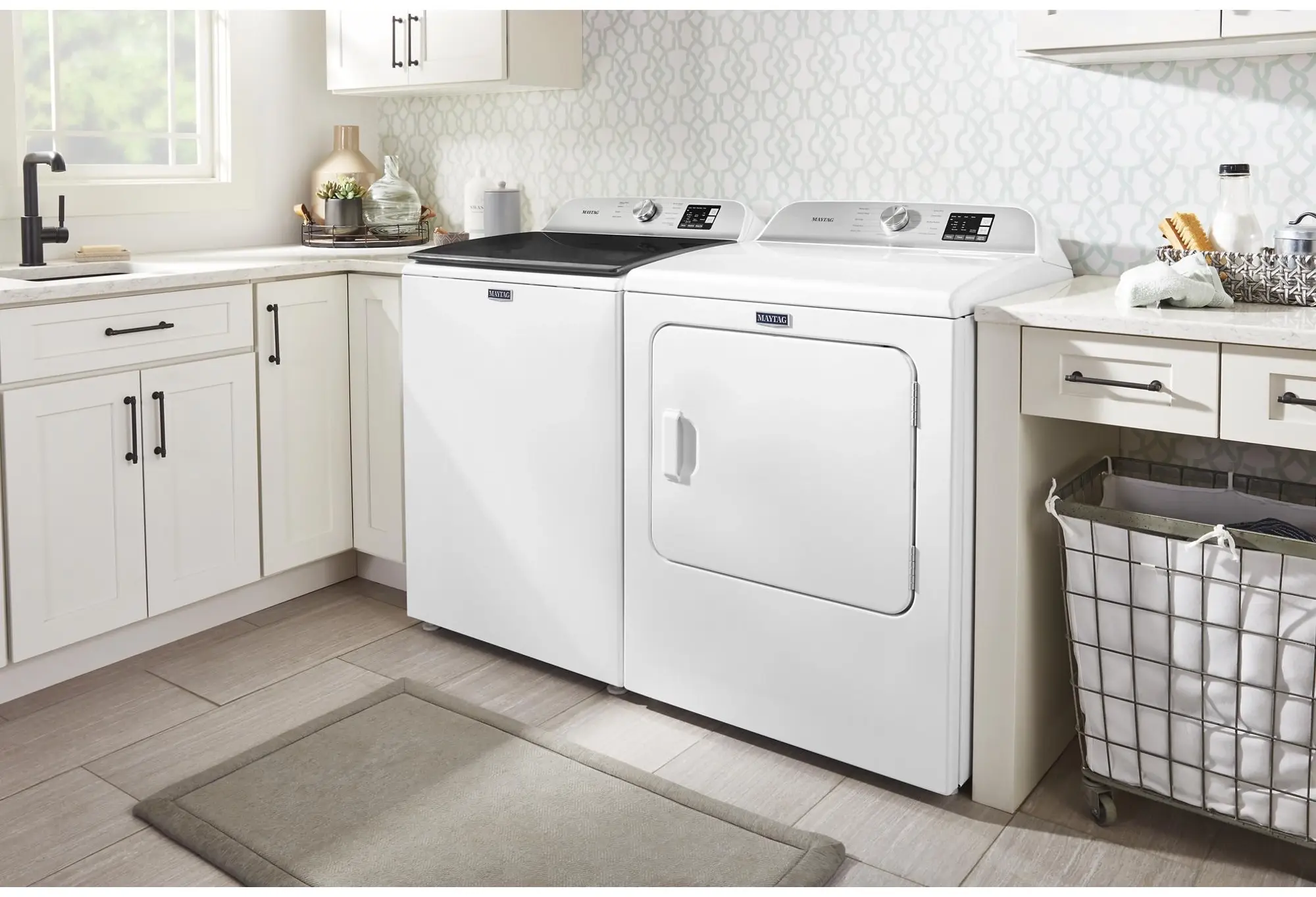 Maytag MGD6200KW White