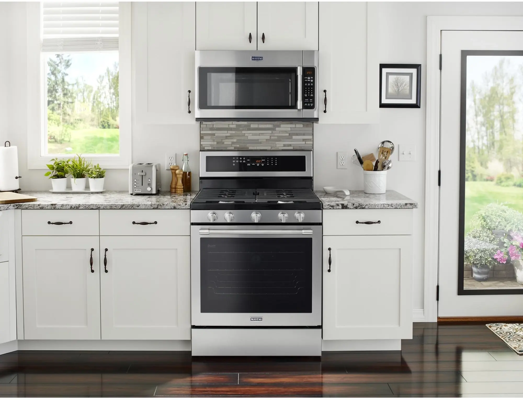 Maytag MGR8800FZ Fingerprint Resistant Stainless Steel, Natural Gas