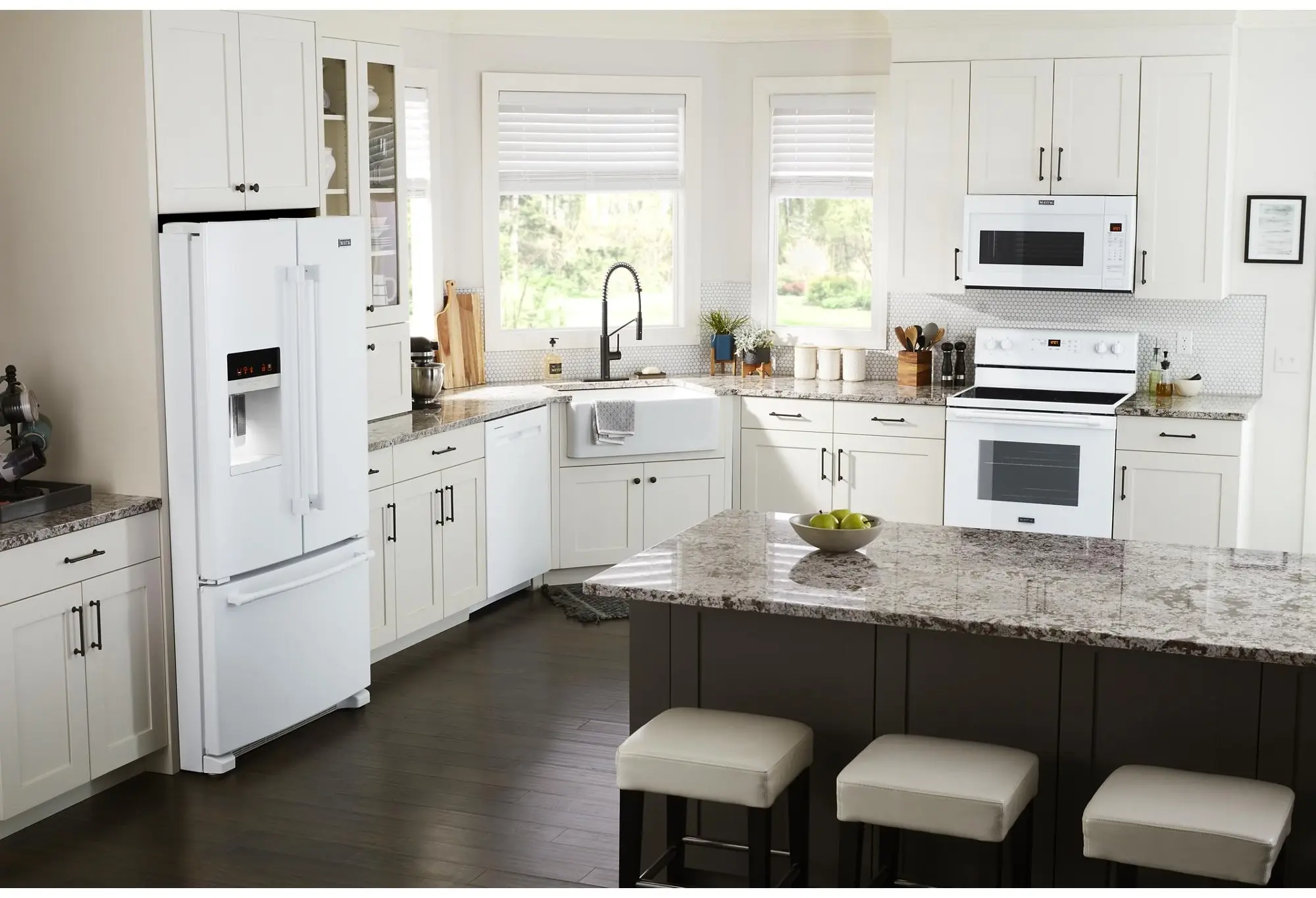 Maytag MMV4207JW White