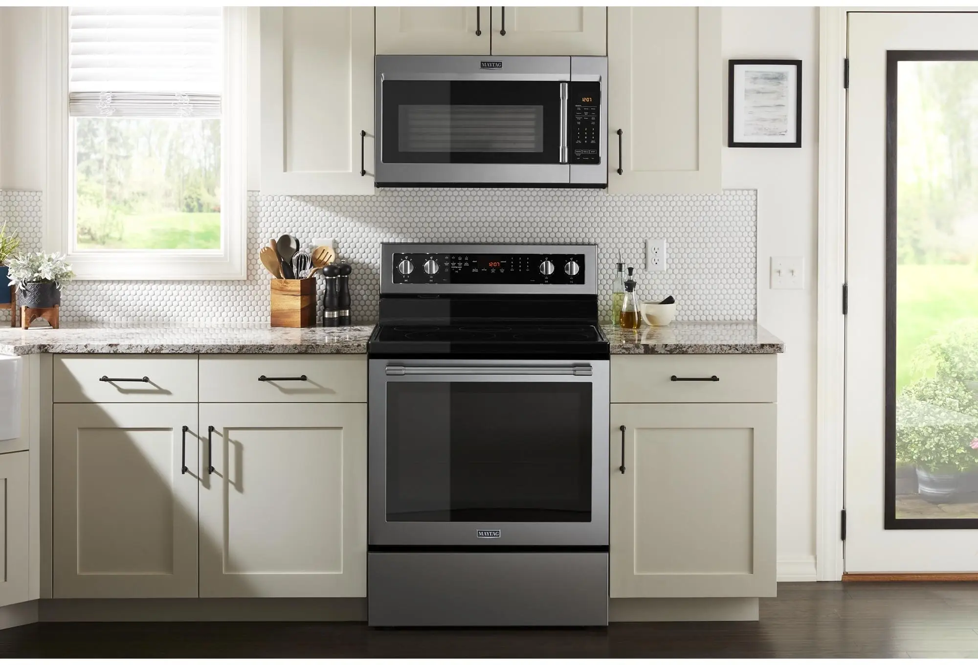 Maytag MMV5227JZ Fingerprint Resistant Stainless Steel