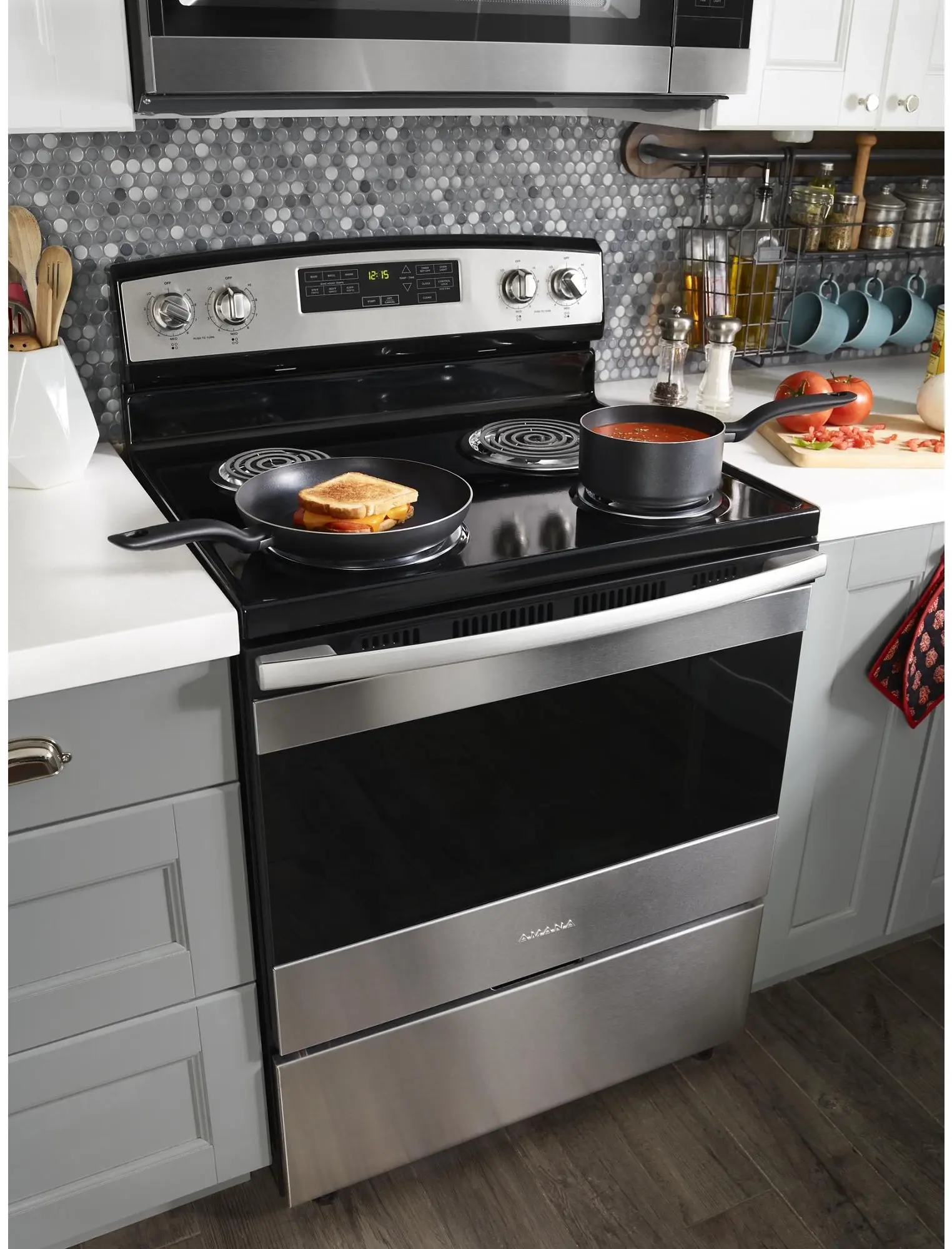 Amana ACR4303MFS Black on Stainless Steel