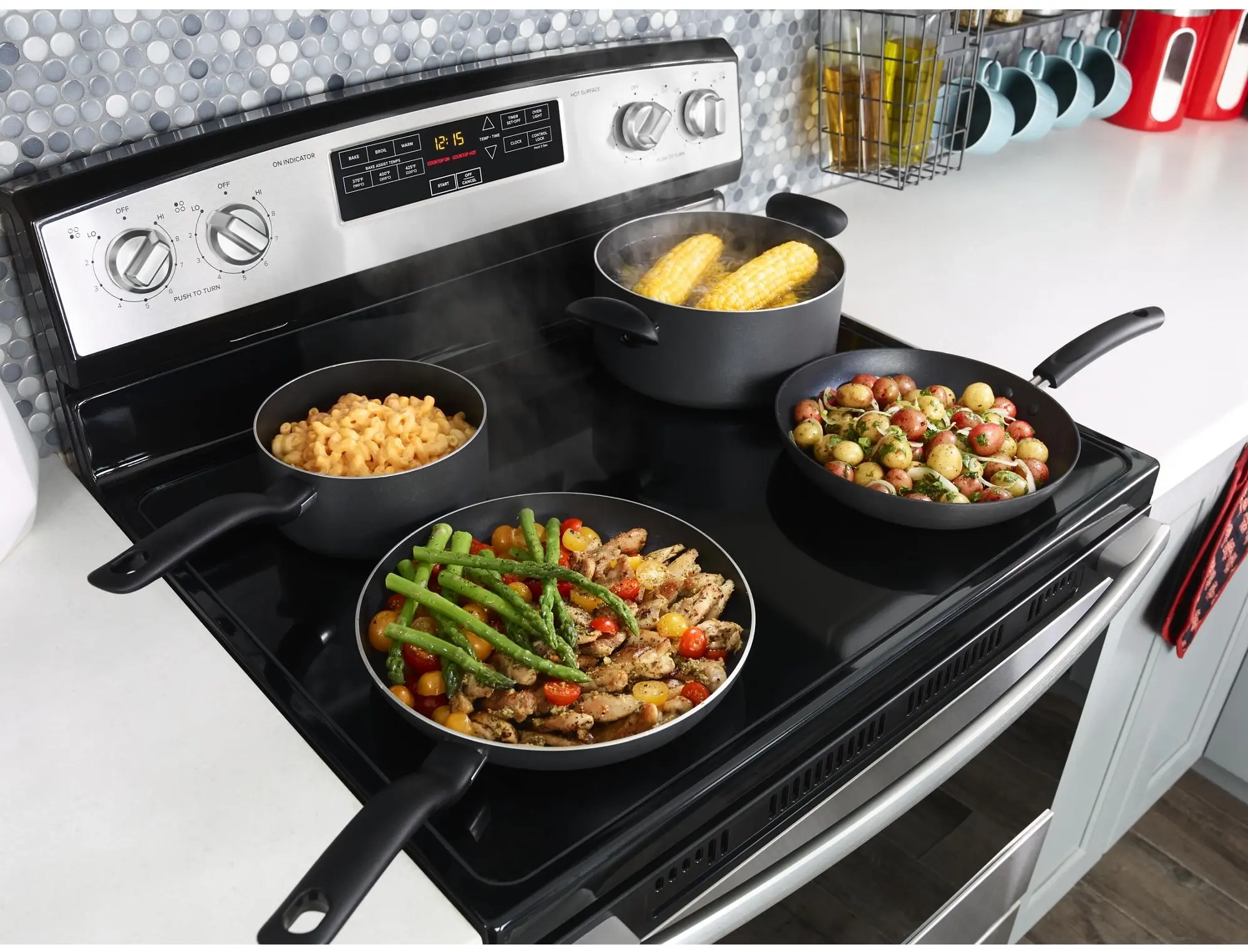 Amana AER6603SFS Black on Stainless Steel