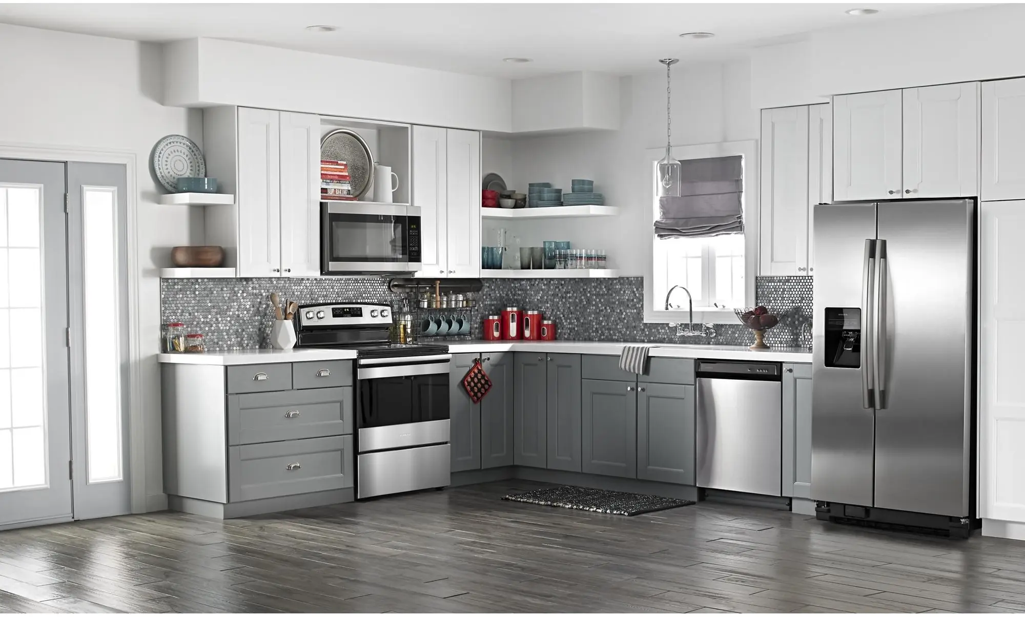 Amana AER6603SFS Black on Stainless Steel