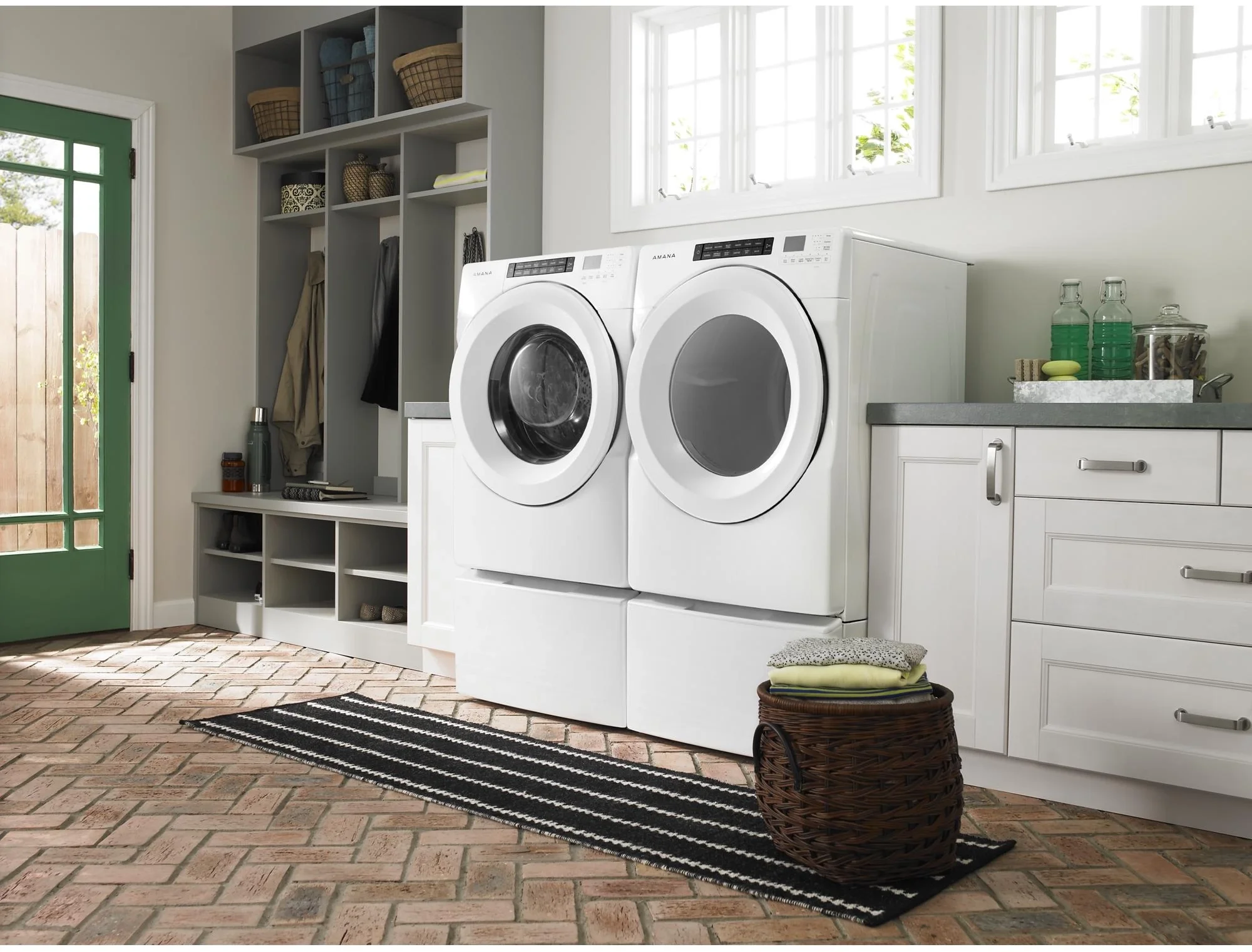 Amana Front-Load Dryer - Thumbnail 4