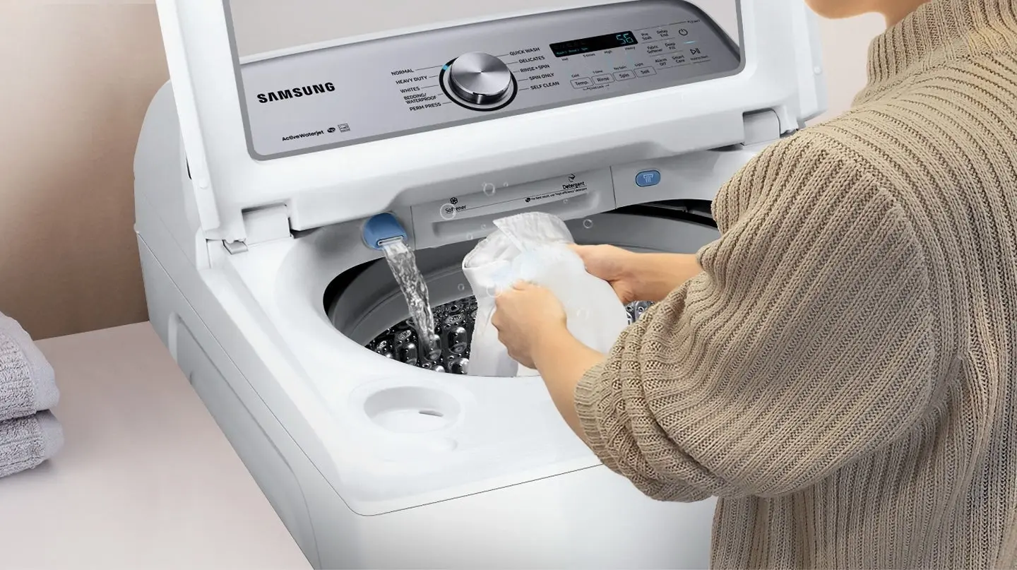 Samsung WA49B5205AW White