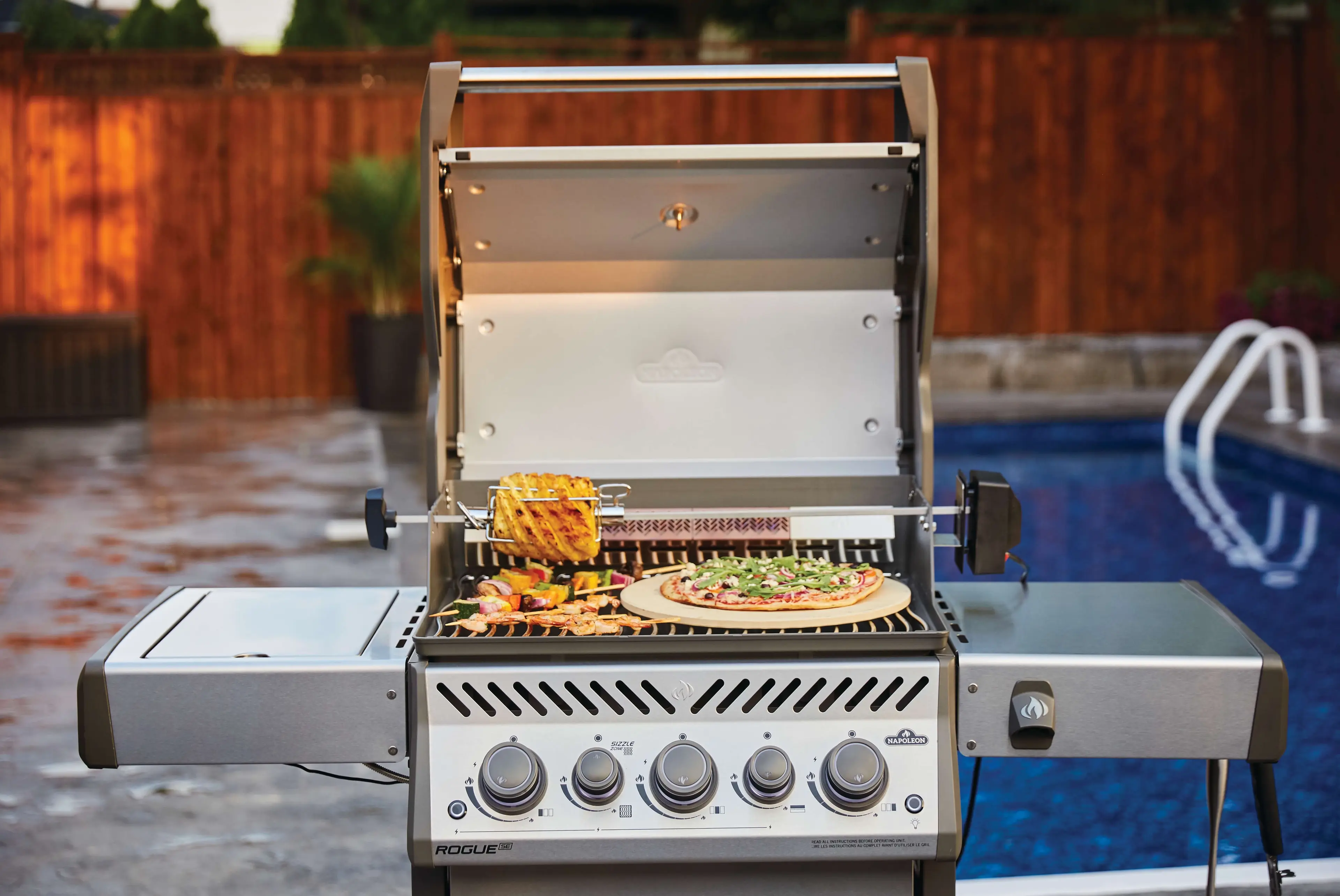 Napoleon RSE425RSIBPSS1 Stainless Steel, Liquid Propane