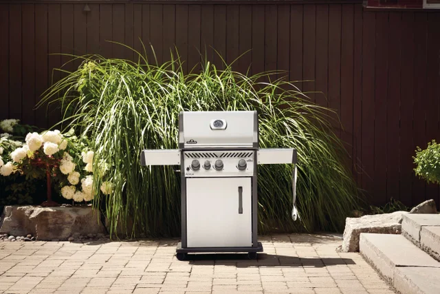 Napoleon RXT425SIBNSS1 51 Inch Freestanding Grill with 51000 BTU, 425 sq....