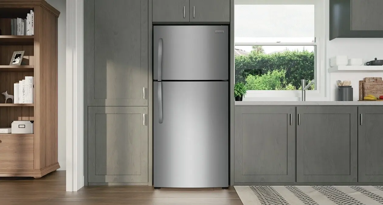 Frigidaire FFTR1820VS Uncoated Stainless Steel