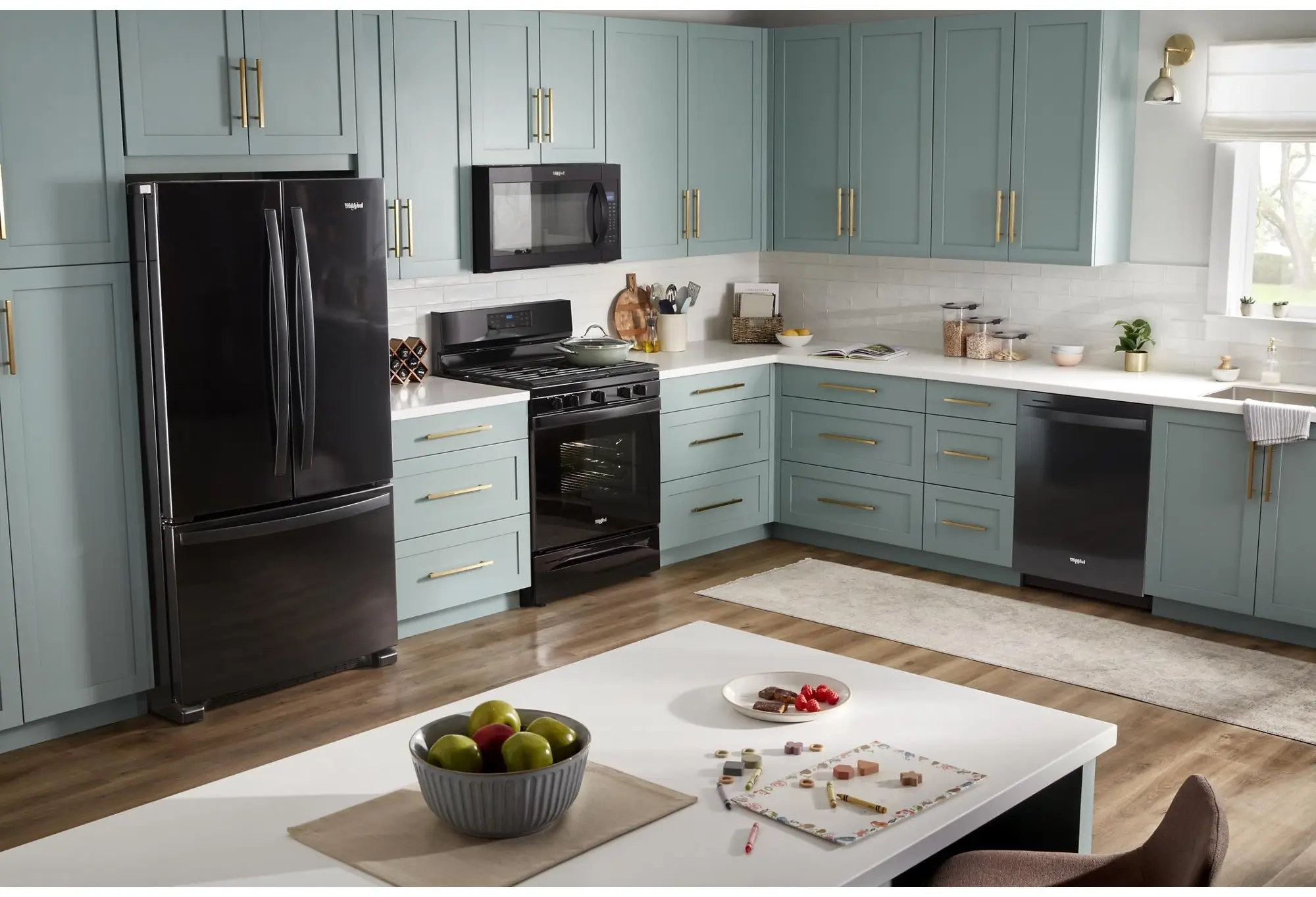 Whirlpool WFG550S0LB Black