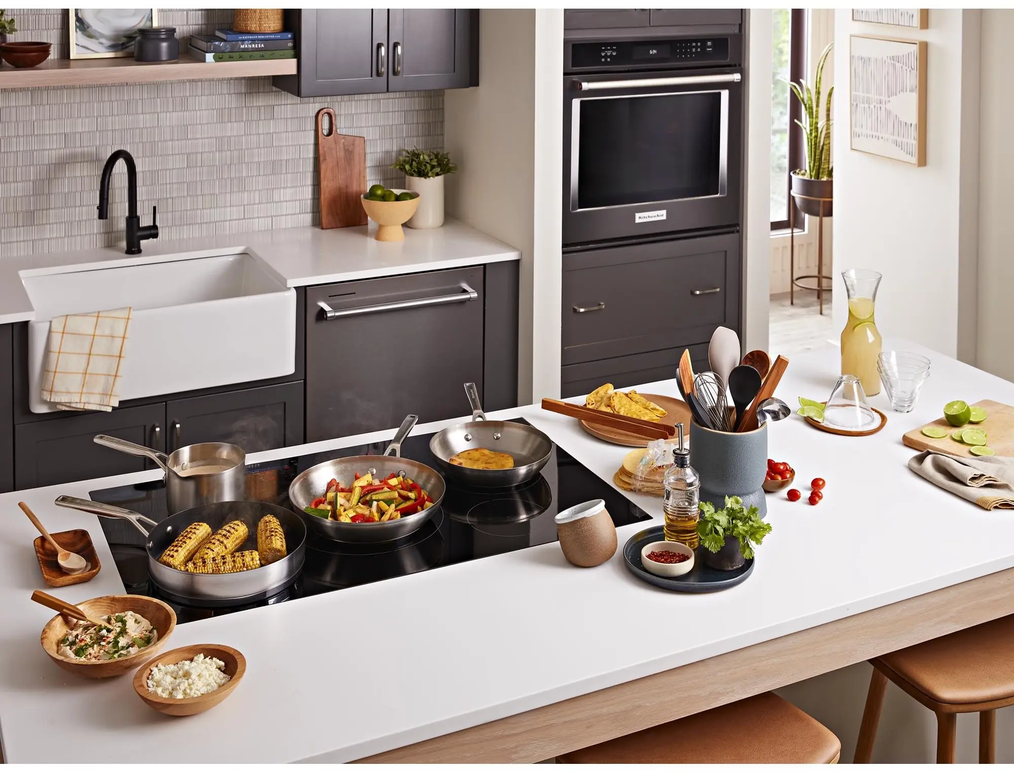 KitchenAid KVIB606DBS Black Stainless Steel, Print Shield, 36 Inch