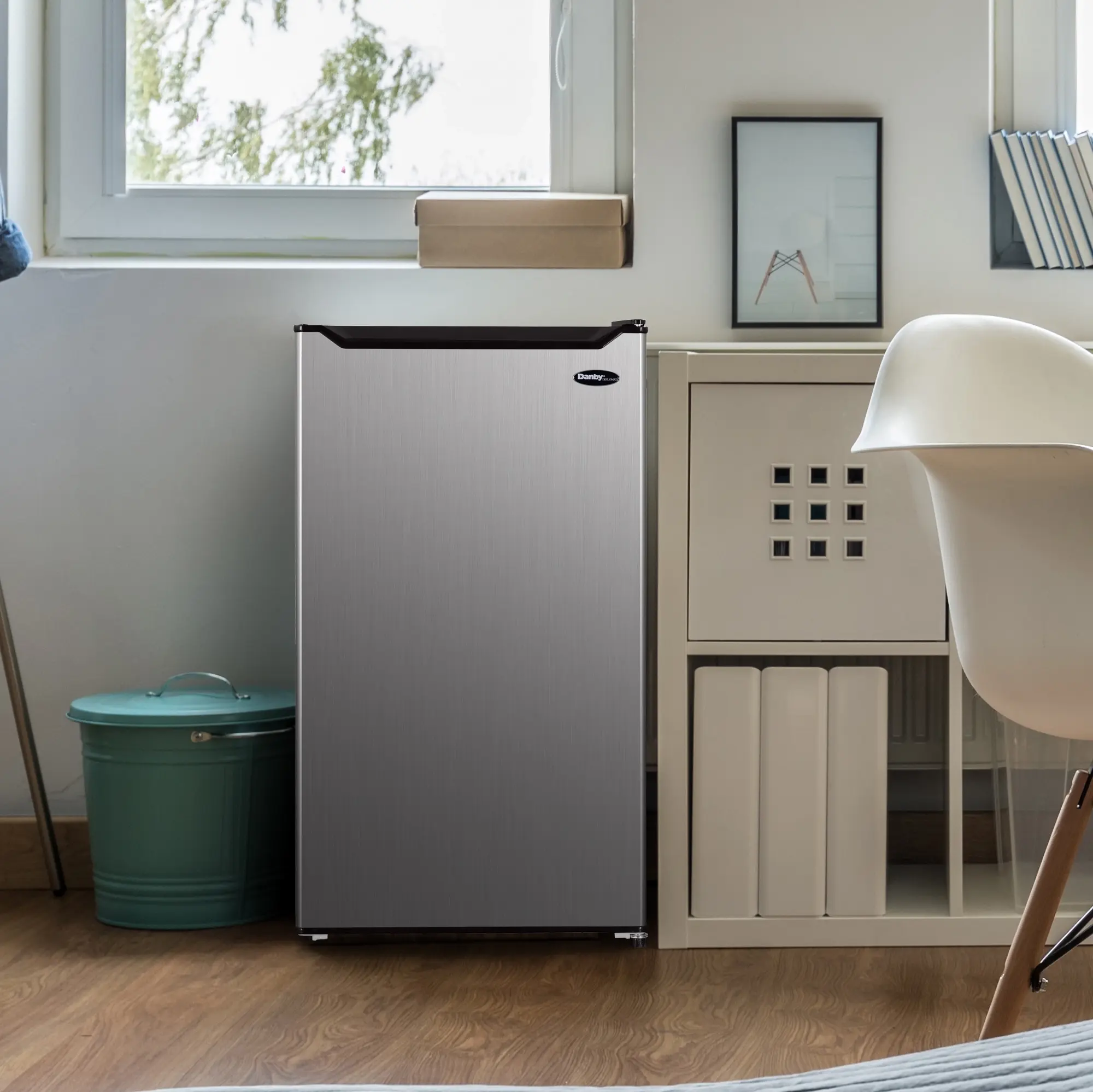 Danby DAR032B1SLM Black Stainless Look