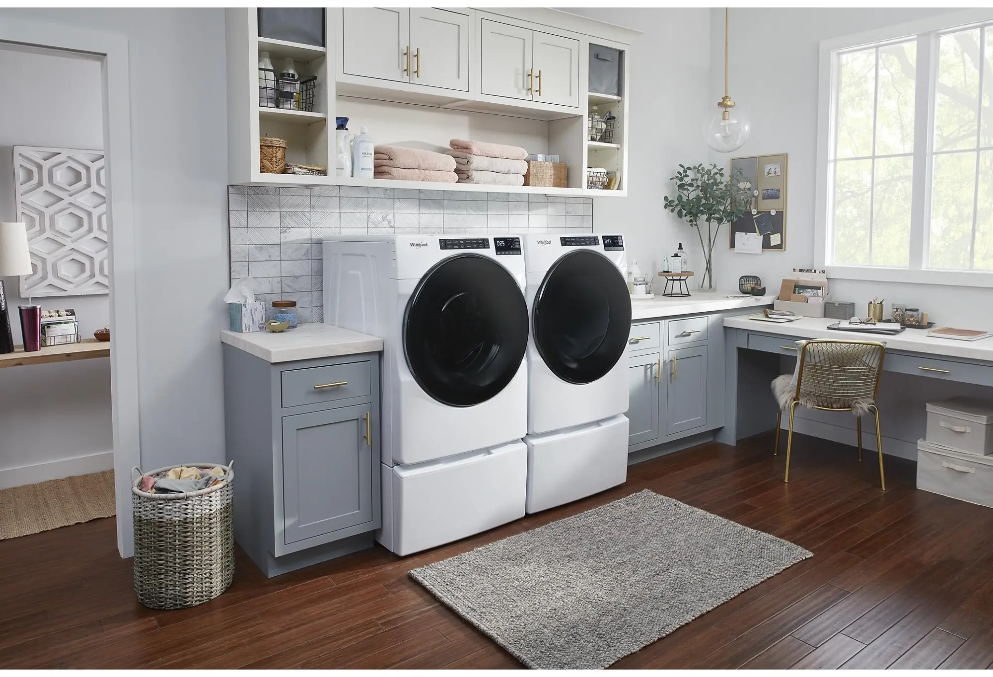 Whirlpool WED5605MW White