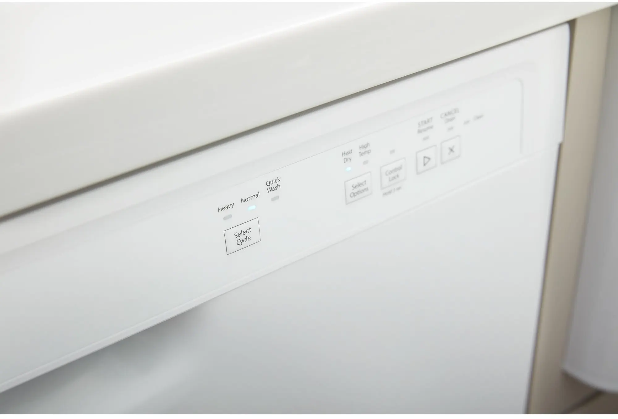 Amana ADB1400AMW White