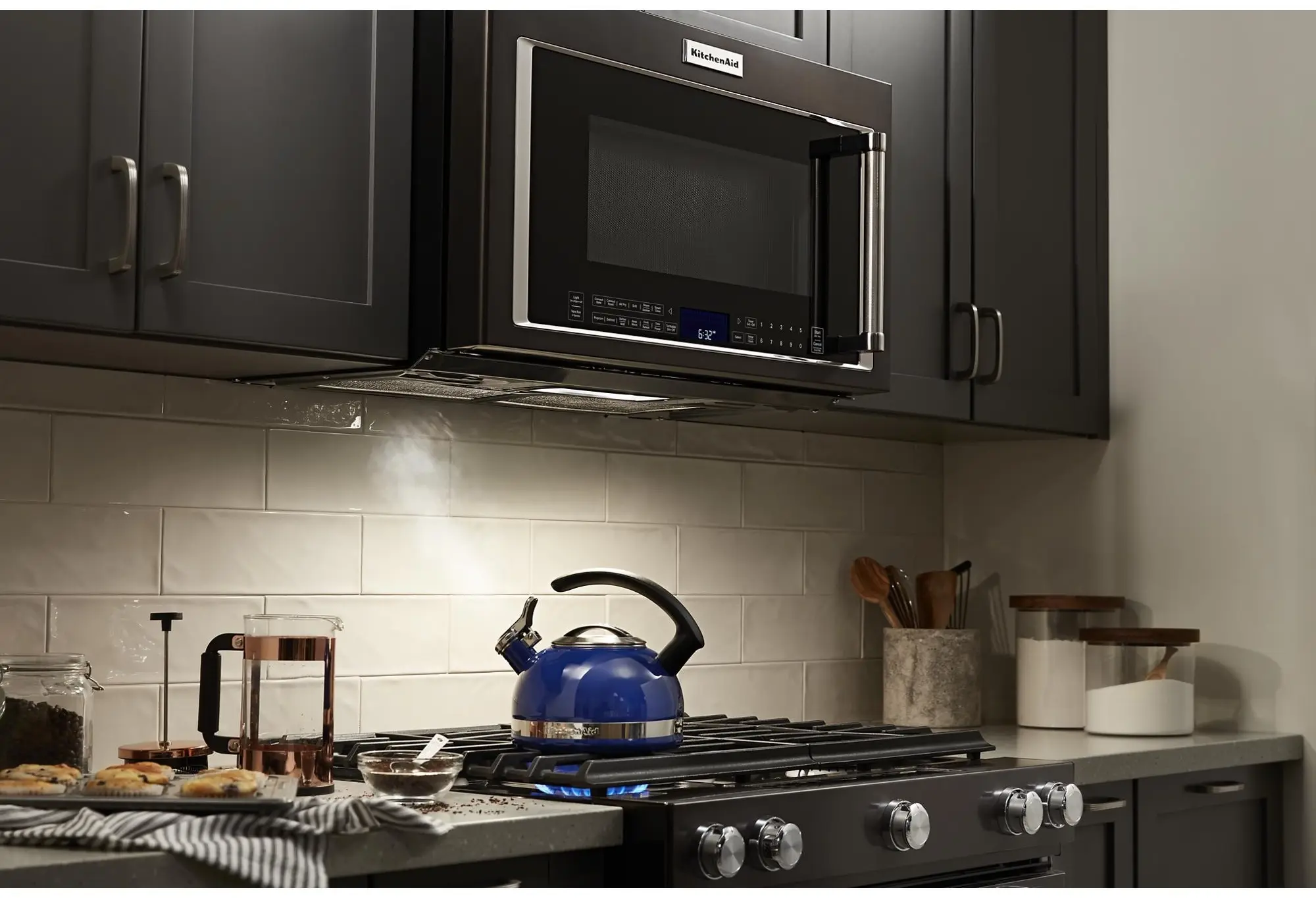 KitchenAid KMHC319LBS Black Stainless Steel with PrintShield Finish