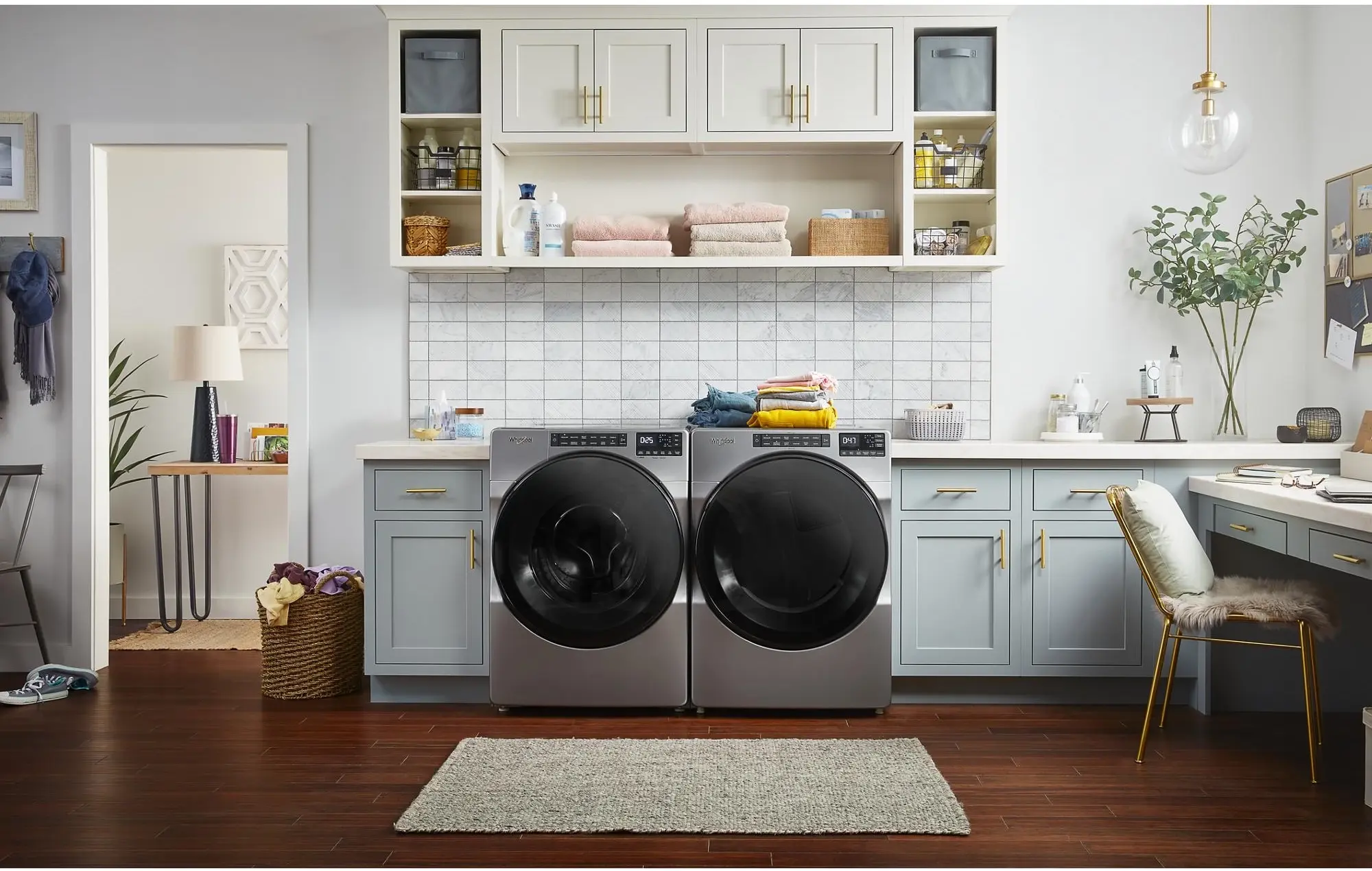 Whirlpool WFW5605MC Chrome Shadow