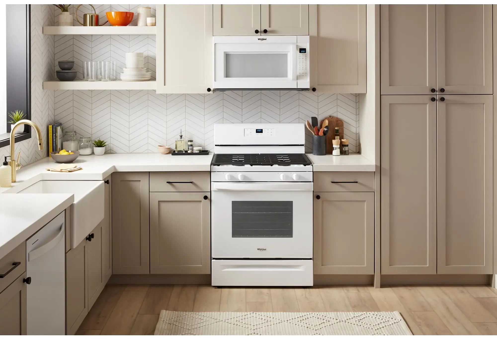 Whirlpool WFG515S0MW White