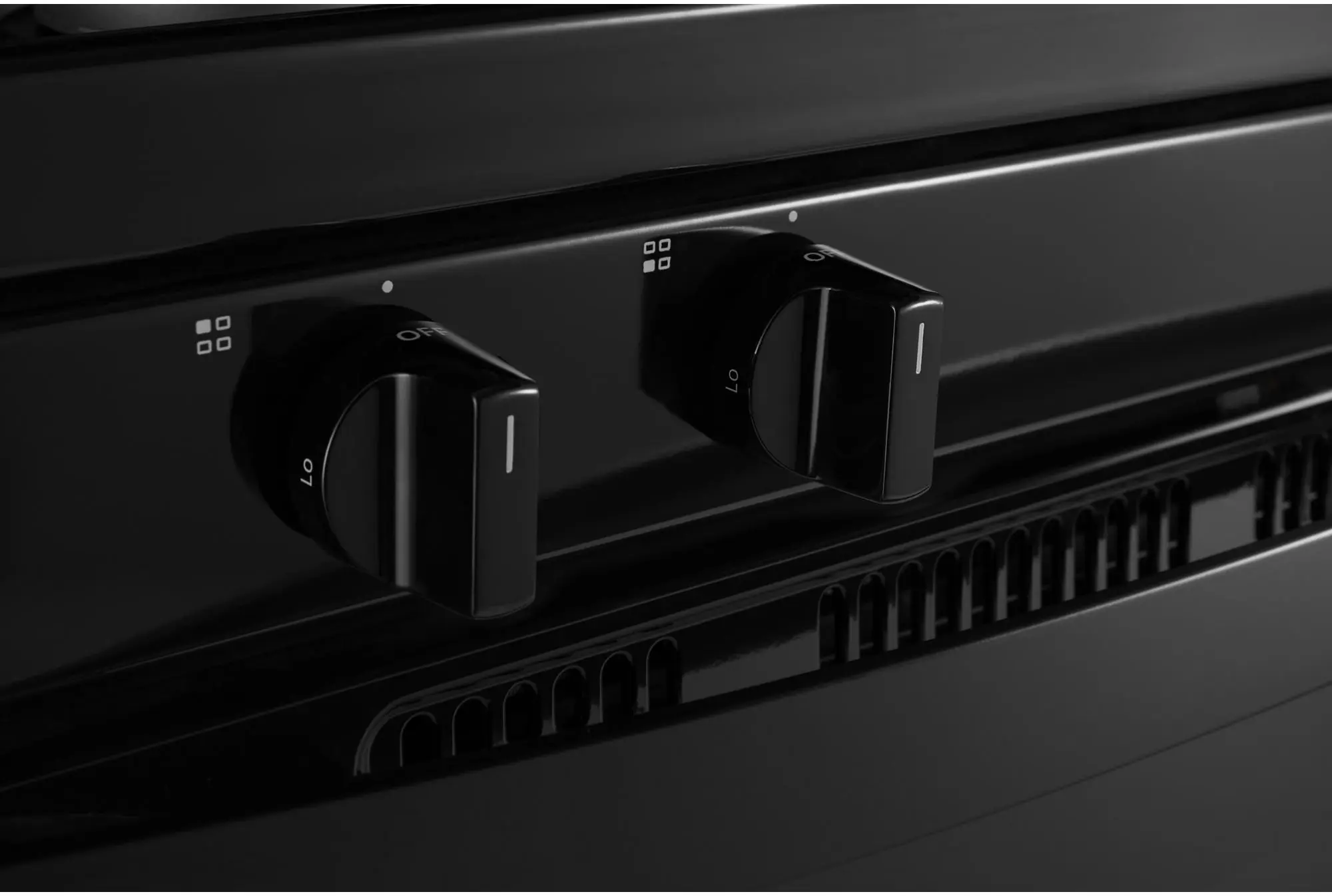 Whirlpool WFG515S0MB Black