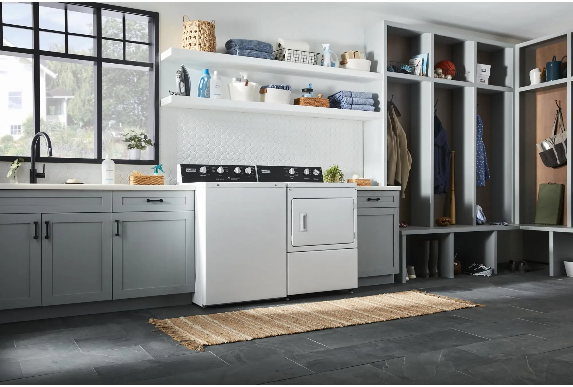 Maytag MEDP585GW White