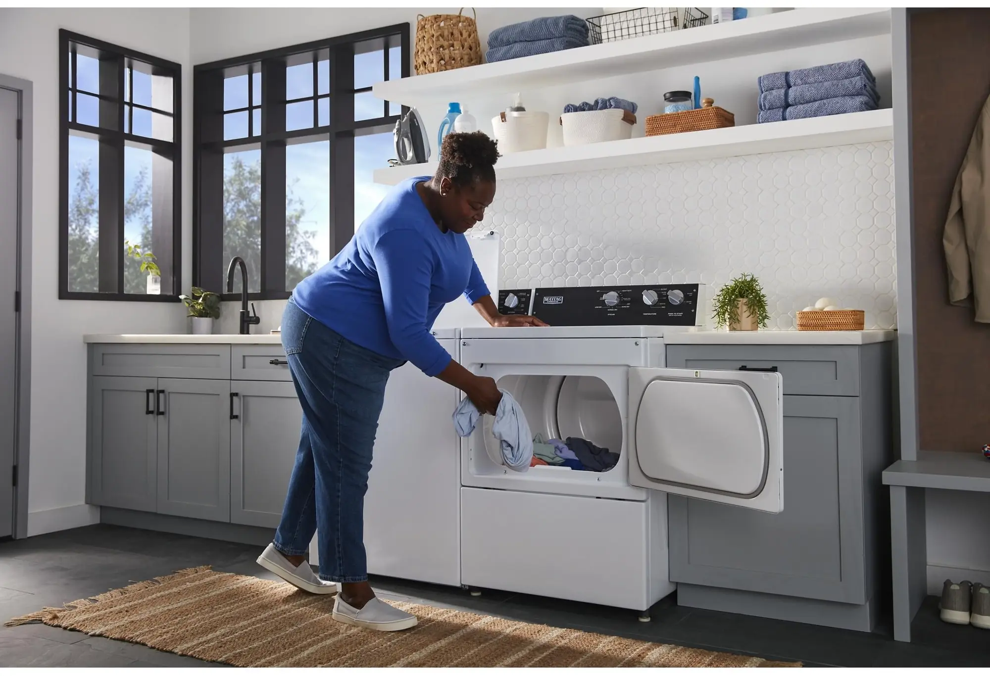 Maytag MEDP585GW White
