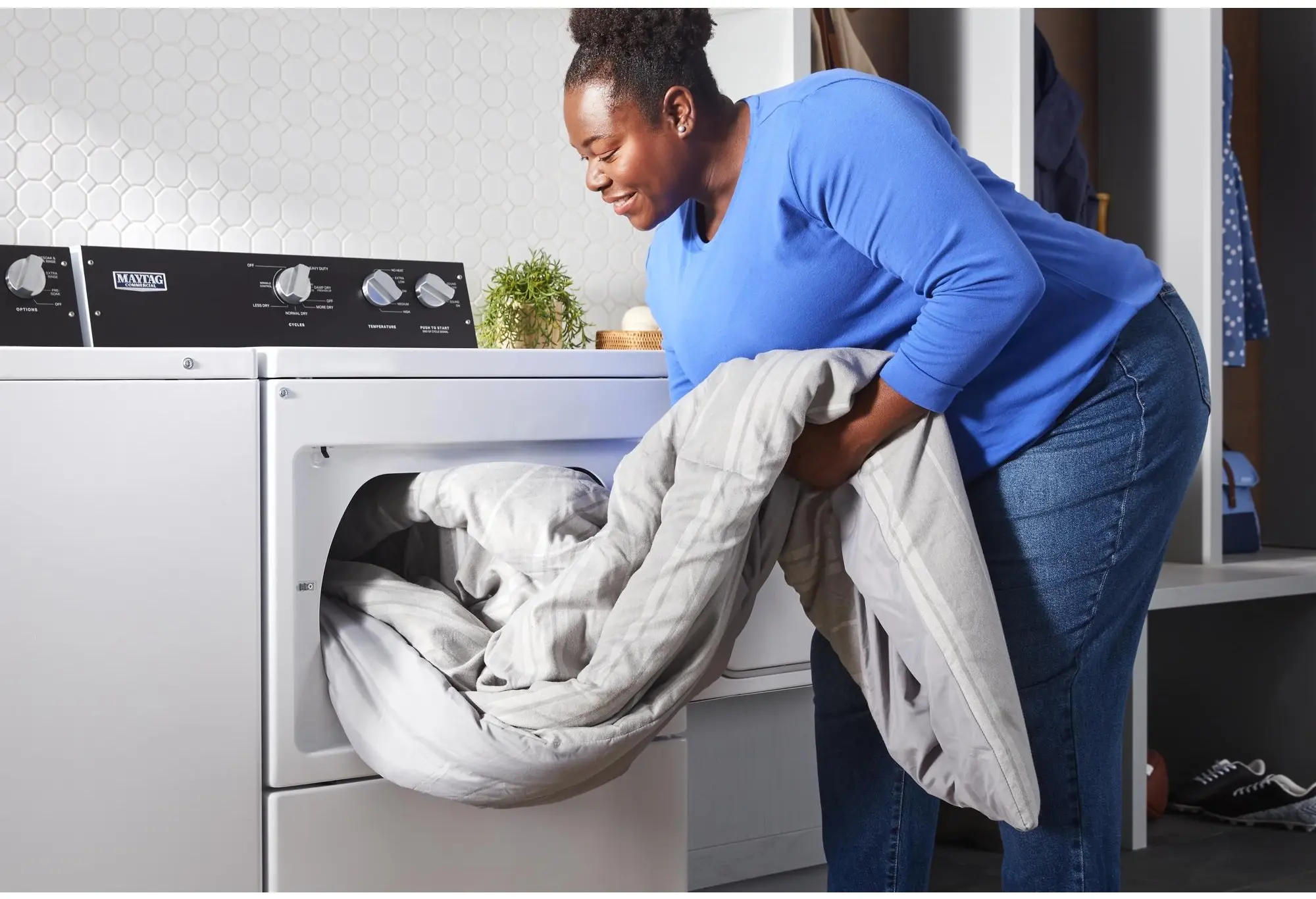 Maytag MEDP585GW White