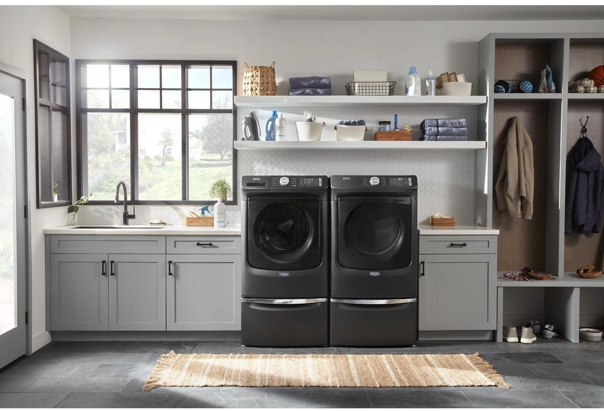 Maytag MED5630MBK Black