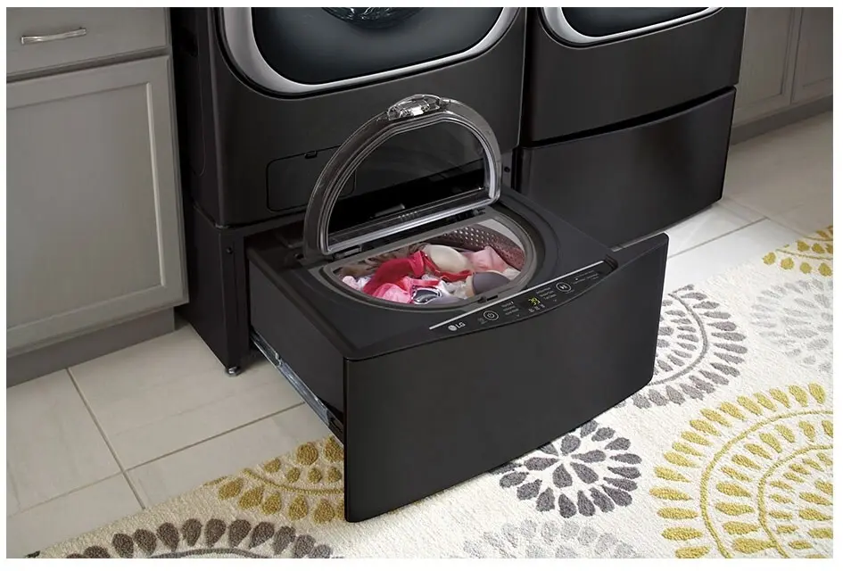 LG WD200CB Black Steel