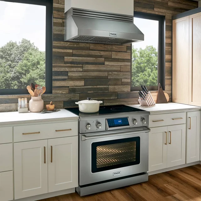 Thor TRE3601 36 Inch Tilt Panel Electric Range TRE Series: Stai...