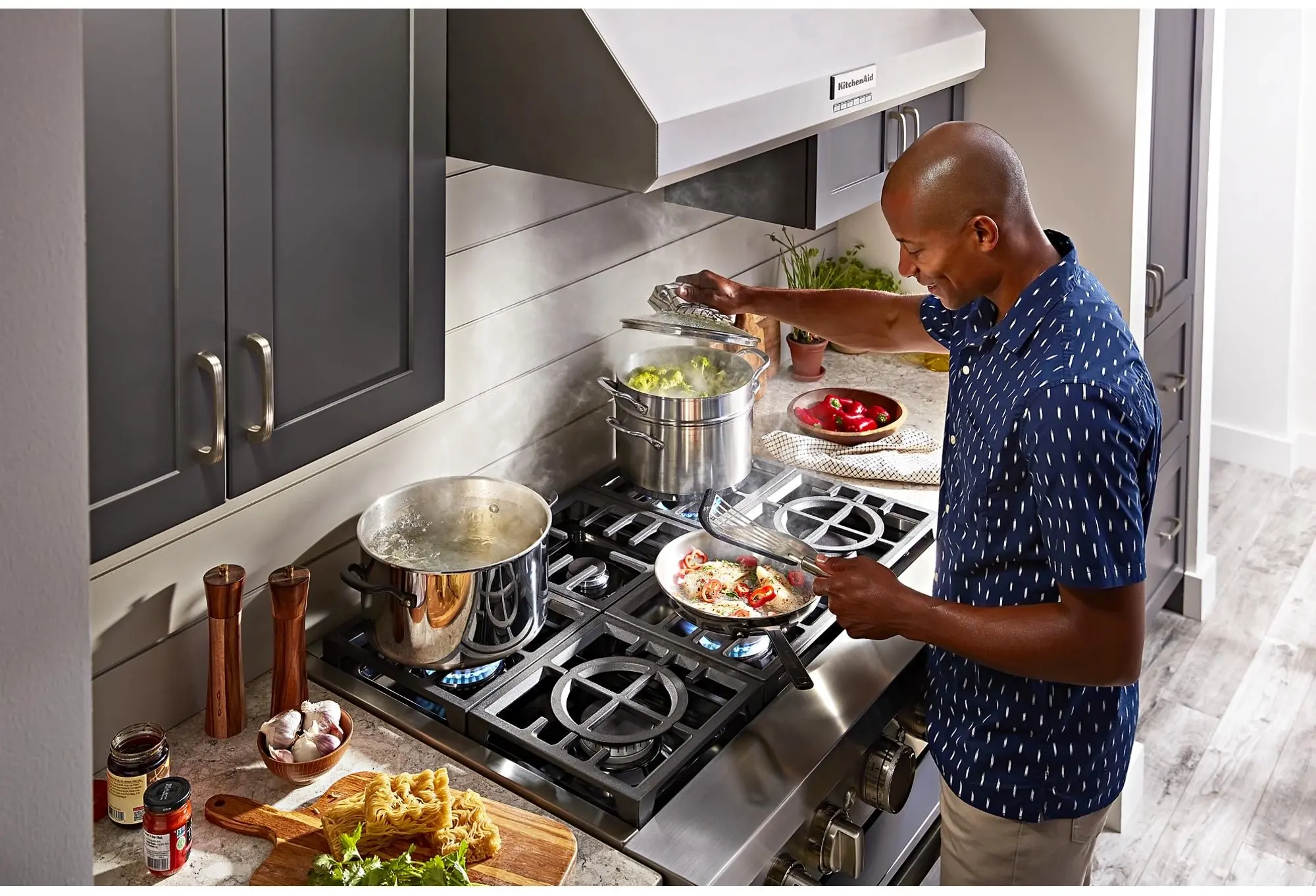 KitchenAid KVWC906KSS Wall Mount Canopy Range Stainless Steel