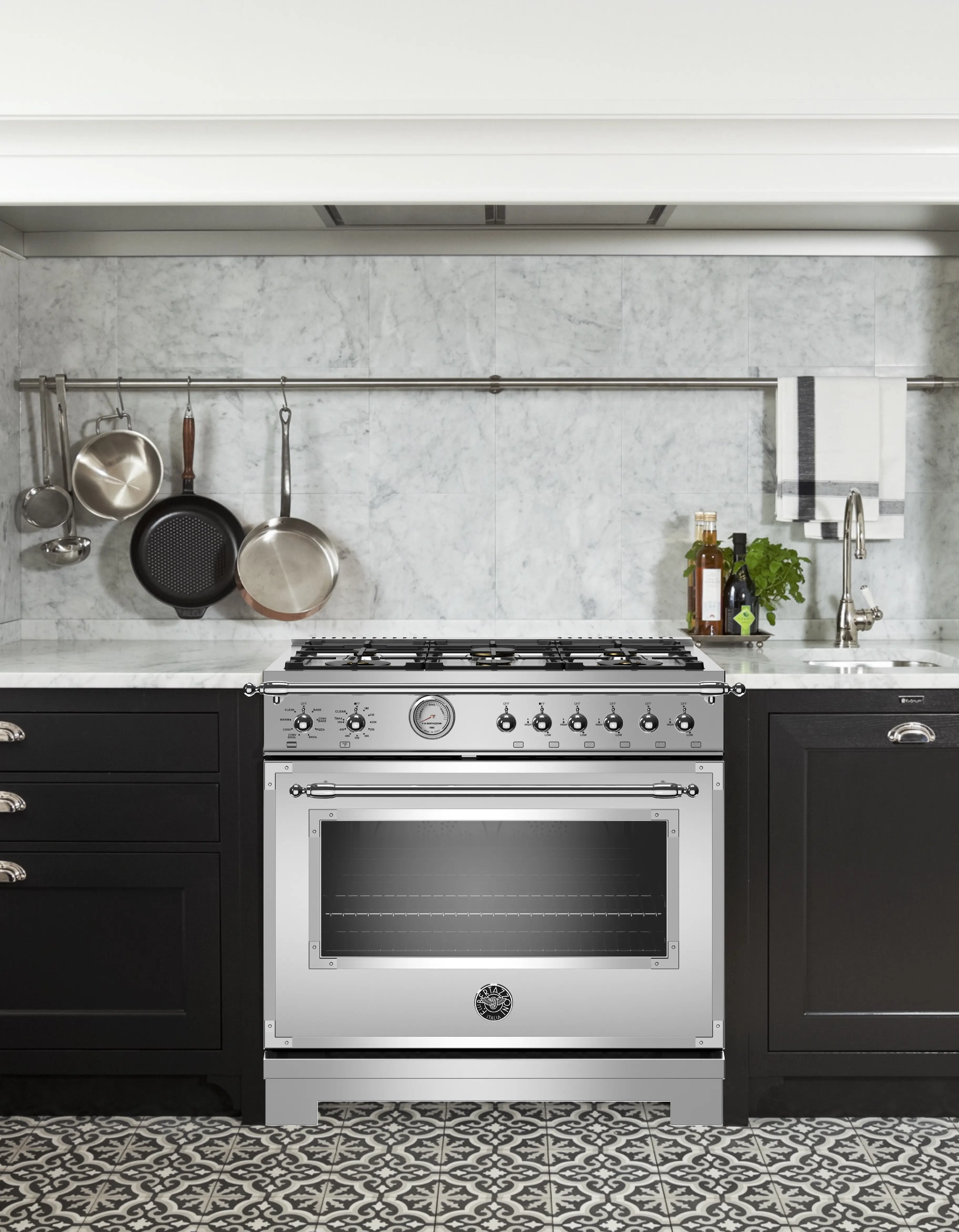 Bertazzoni HERT366GASXT Stainless Steel, Natural Gas