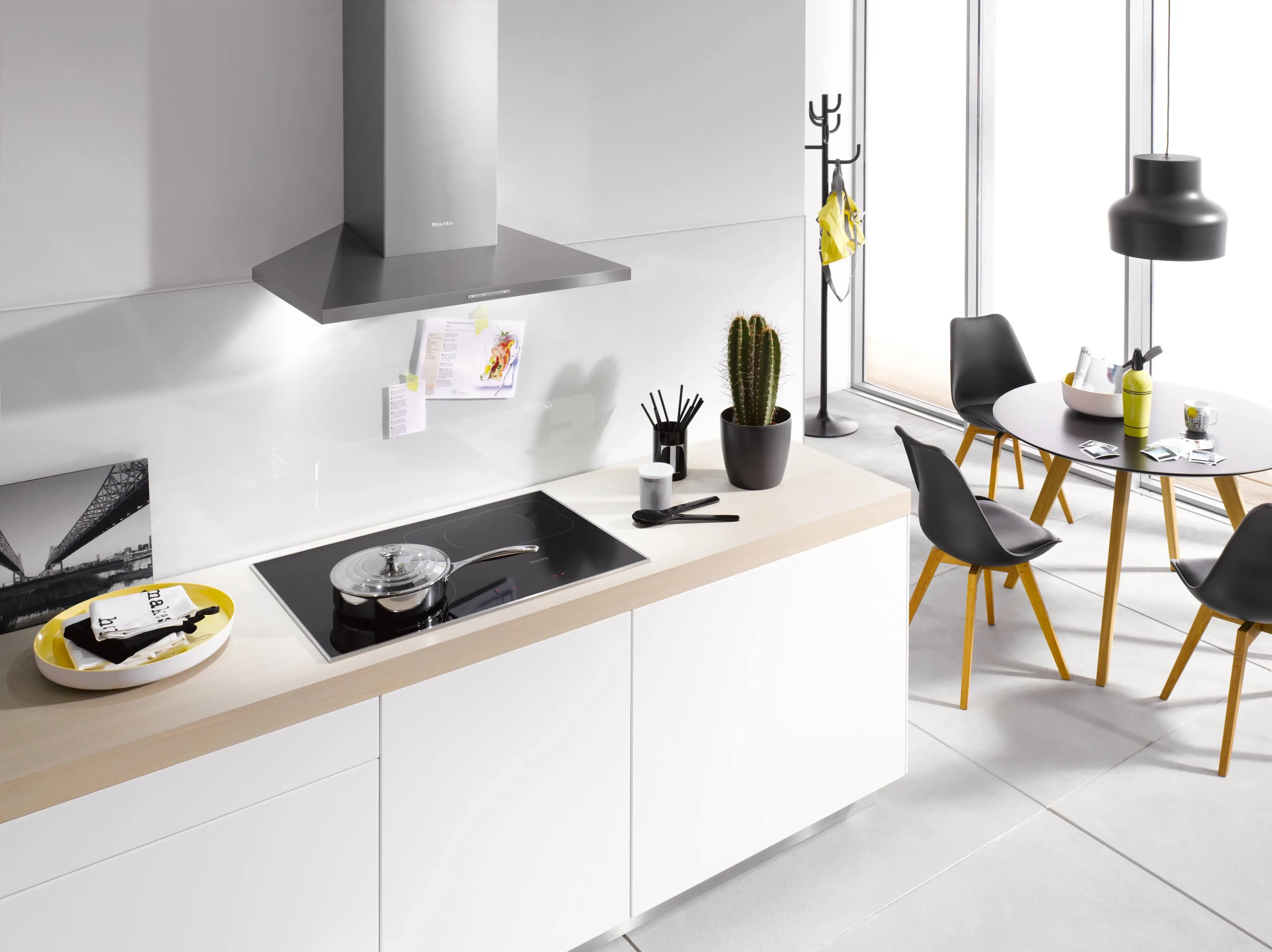 Miele DA3987Classic Stainless Steel, 30 Inch