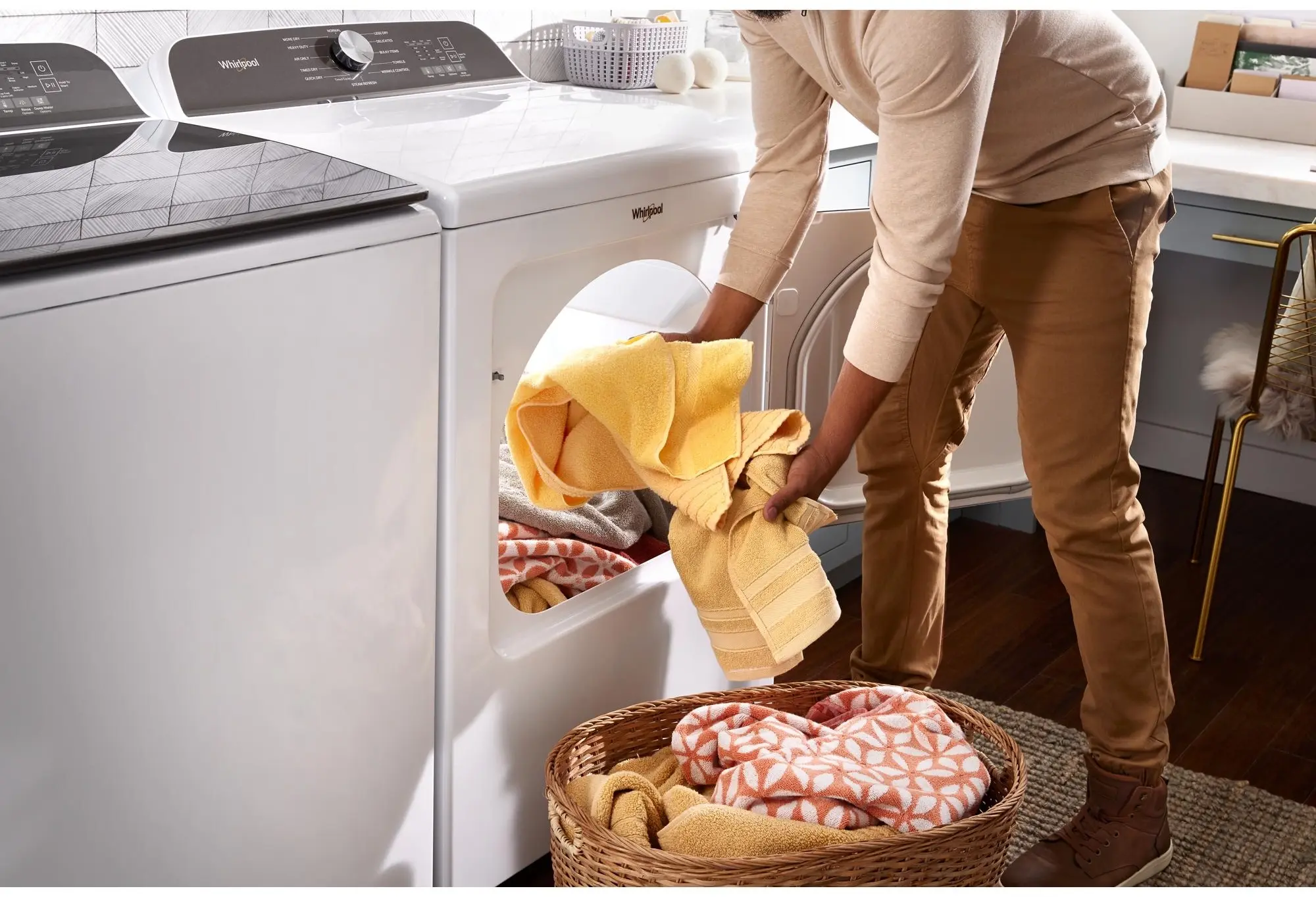 Whirlpool WED6150PW White