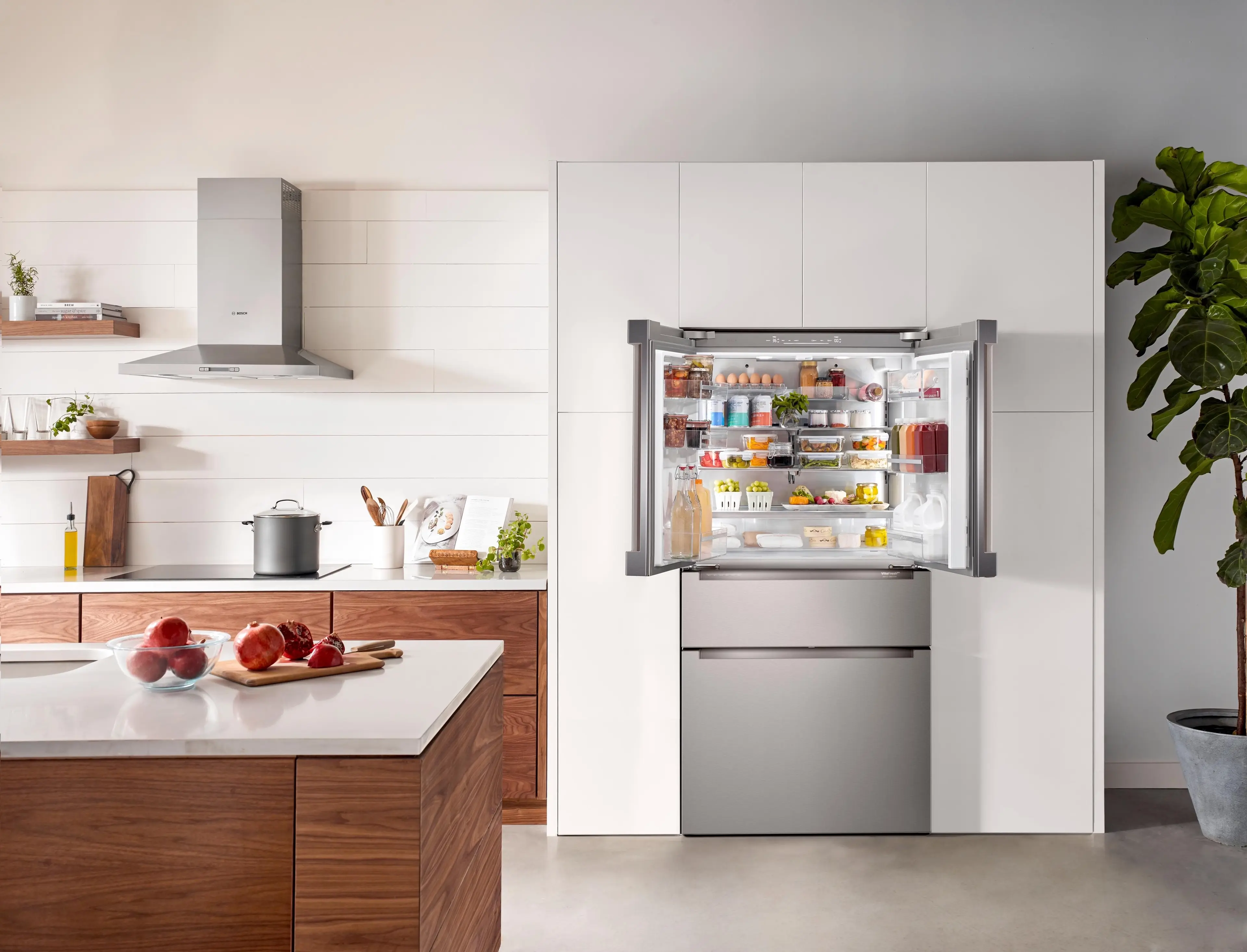 Bosch B36CL80ENS 36 Inch Counter Depth French Door Smart