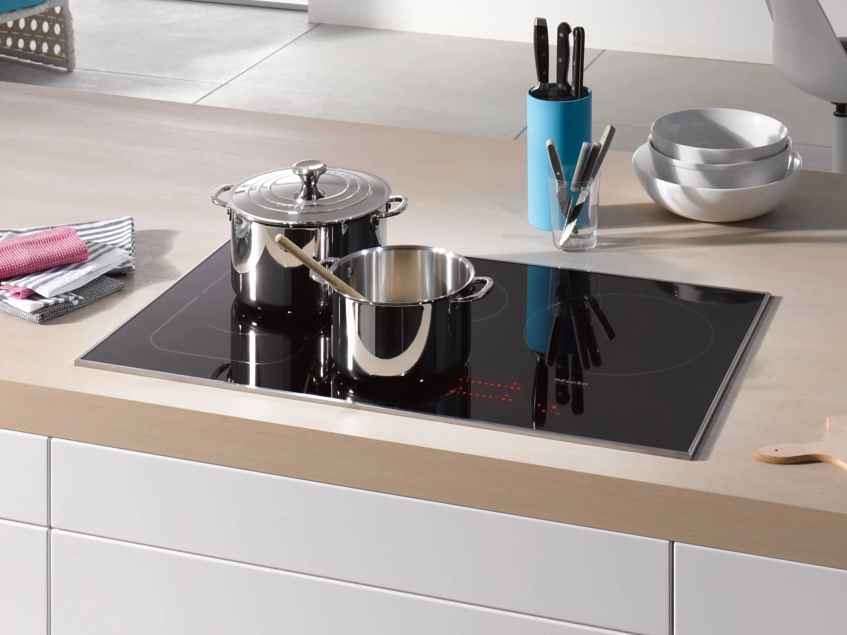 Cooktop Induction Framed Inch 24 KM6320 Miele ミリアーニページ　　マントルピース Black Plesser's | 棚・シェルフ・ラック