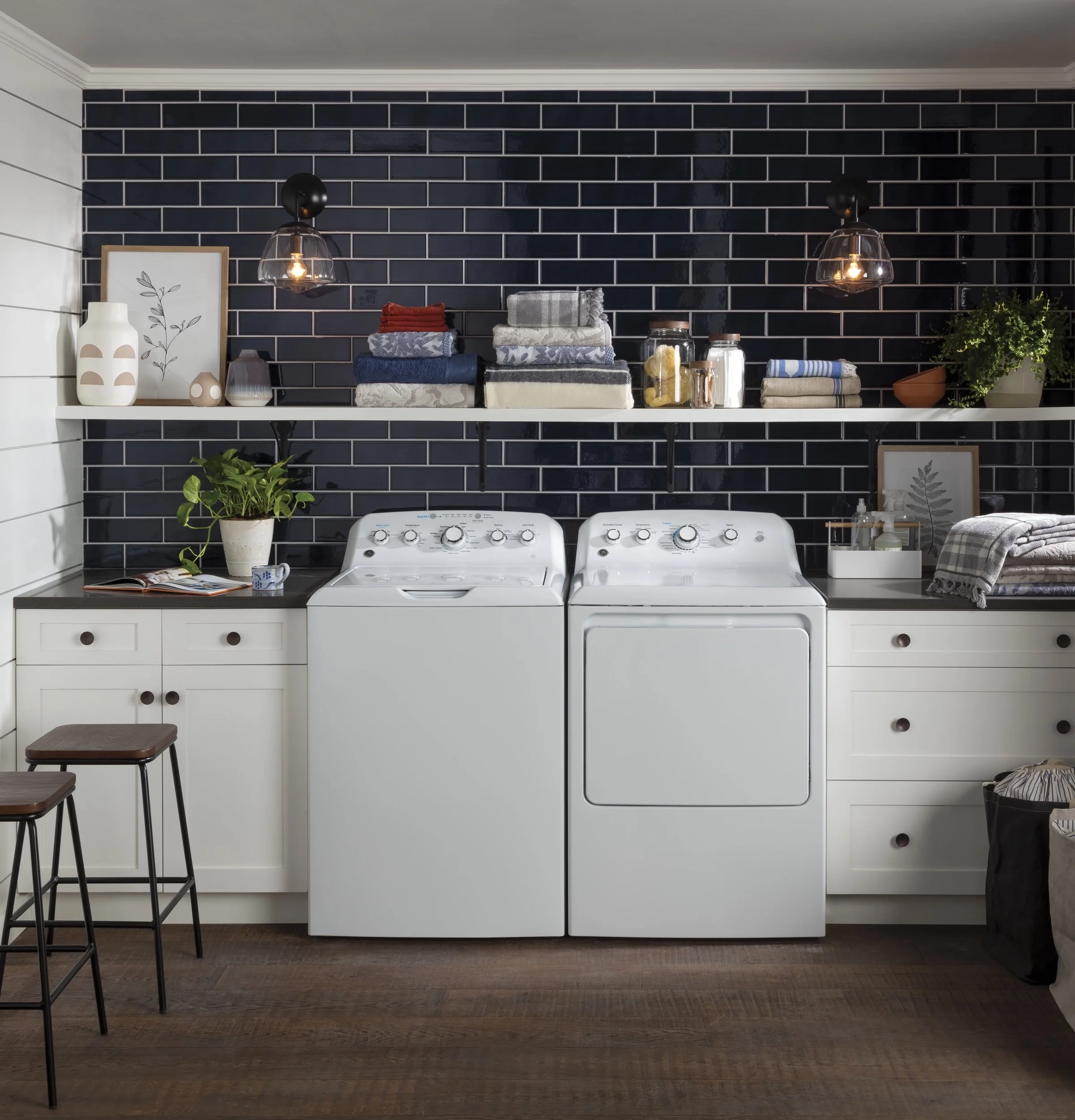 GE GTD42EASJWW Electric Dryer - Thumbnail 2
