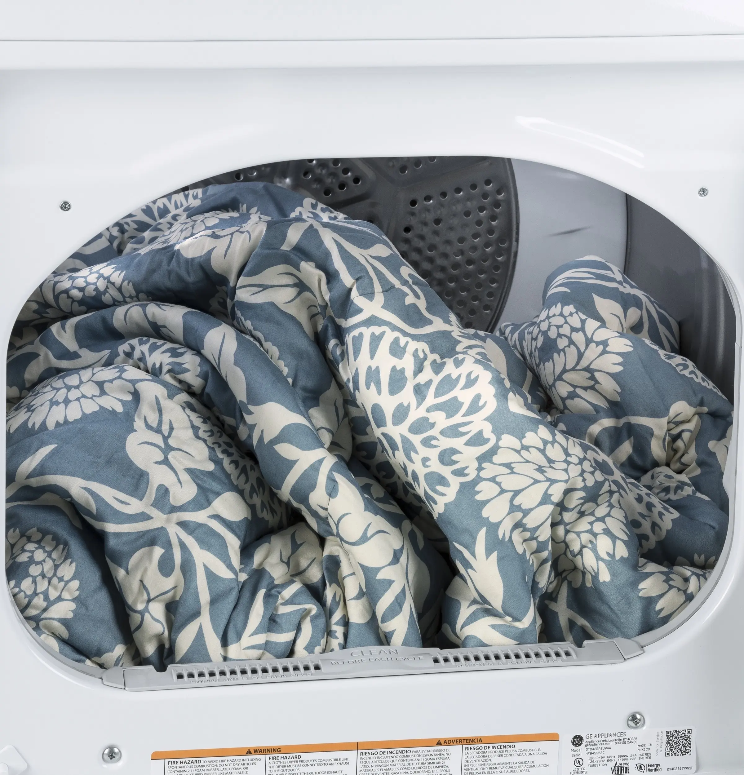 GE GTD42GASJWW White