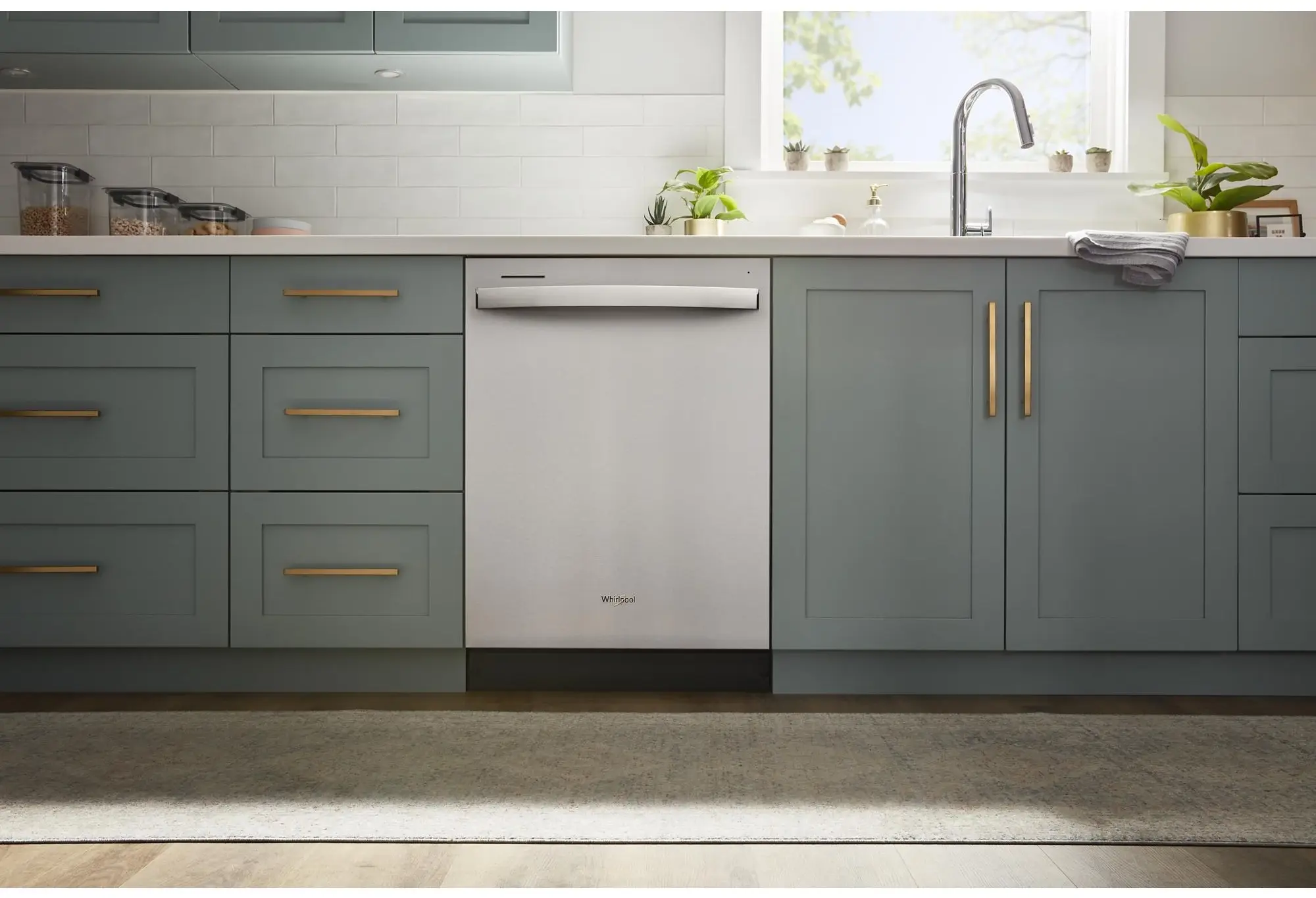 Whirlpool WDT530HAMM Monochromatic Stainless Steel