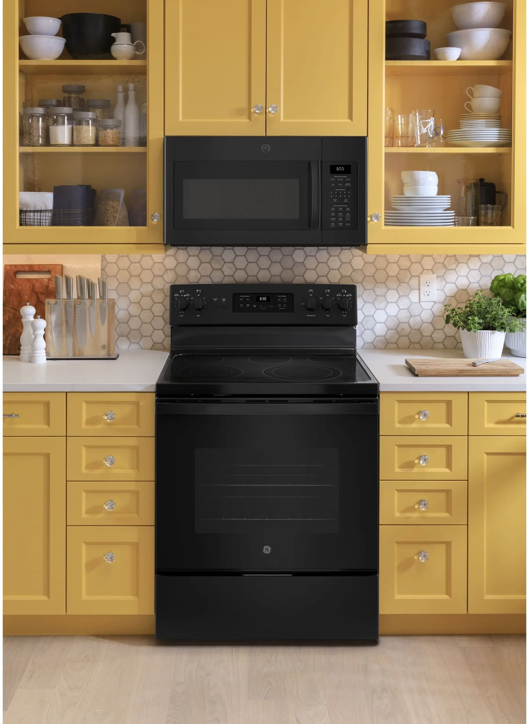 GE JB655DKBB Black