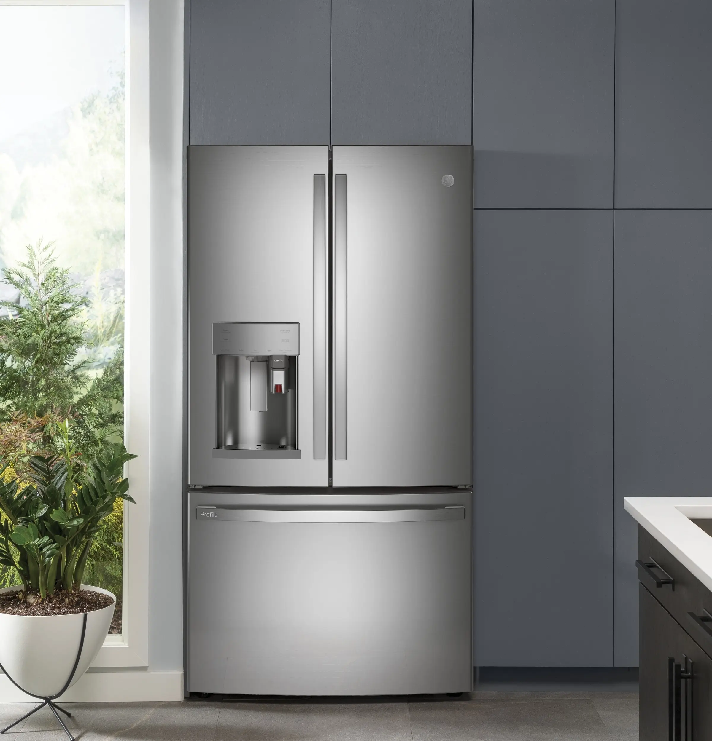 GE PYE22PYNFS Fingerprint Resistant Stainless Steel