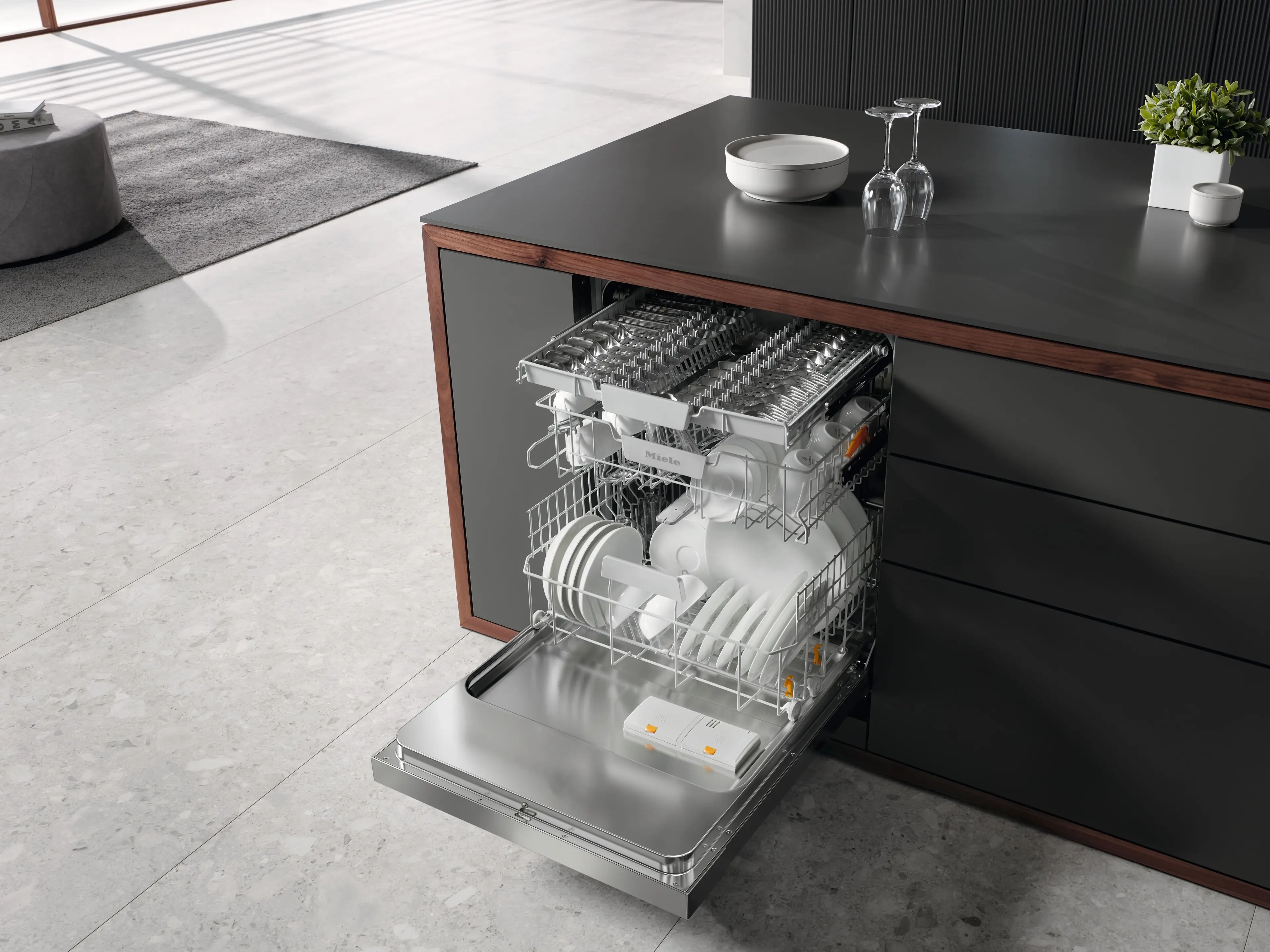 Miele G5006SCU Clean Touch Steel