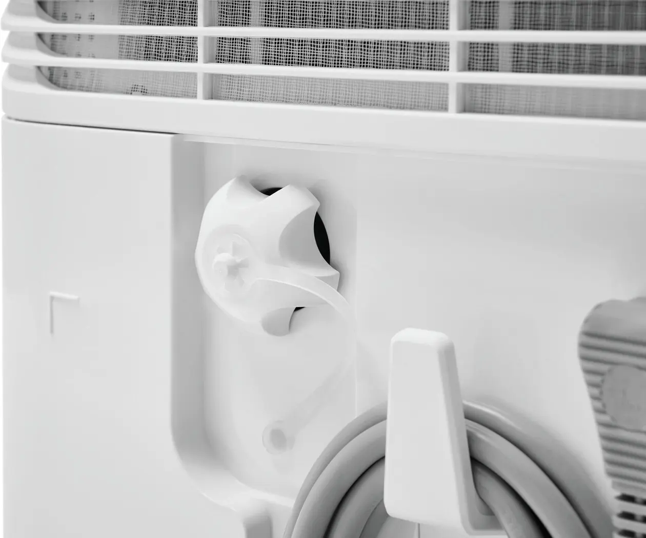 Frigidaire FFAD2233W1 White
