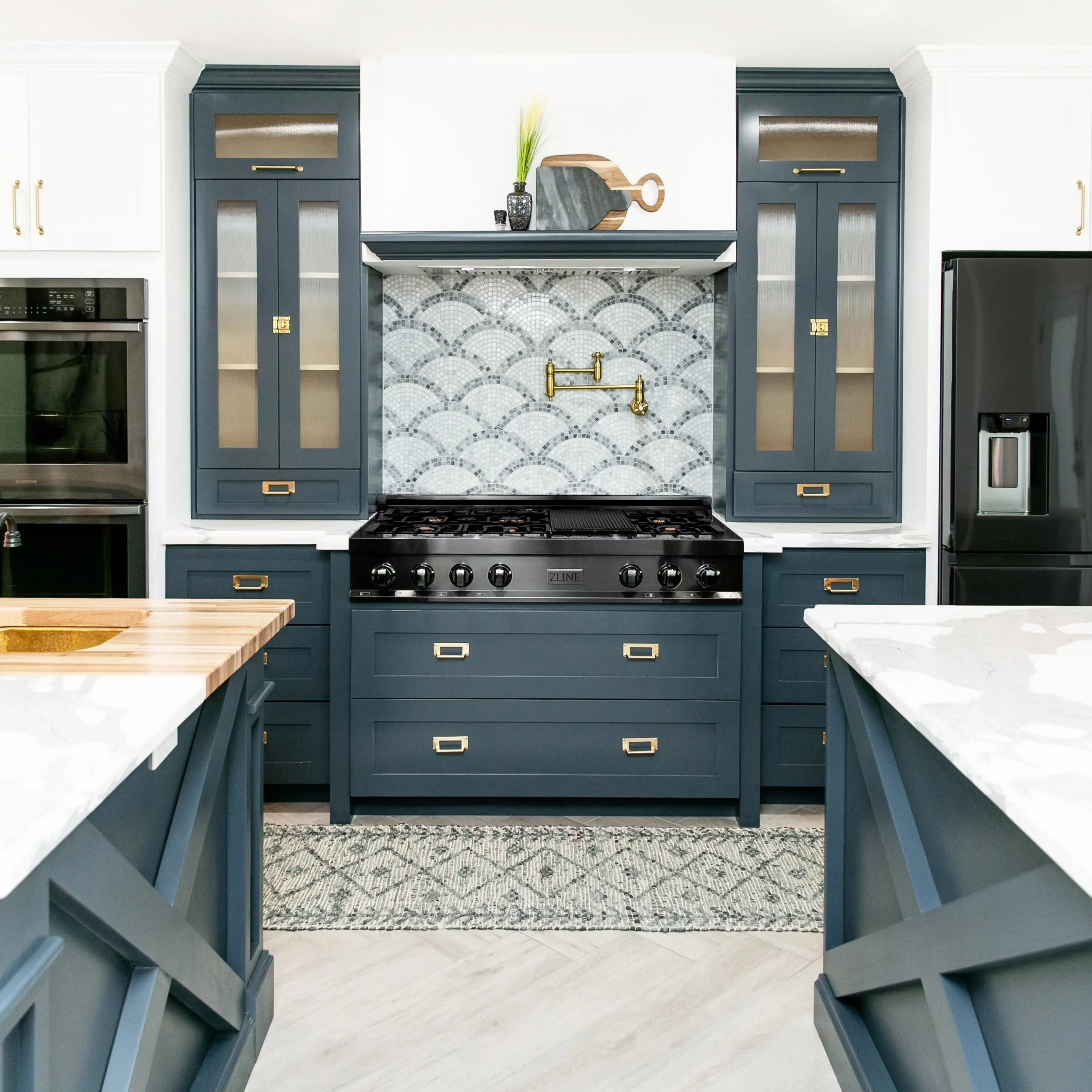 Zline RTBBR48 Black Stainless Steel 