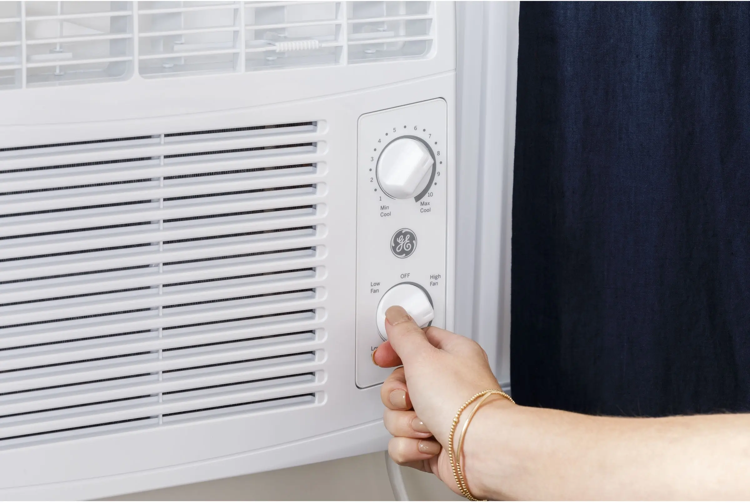 GE AHV05LZ White