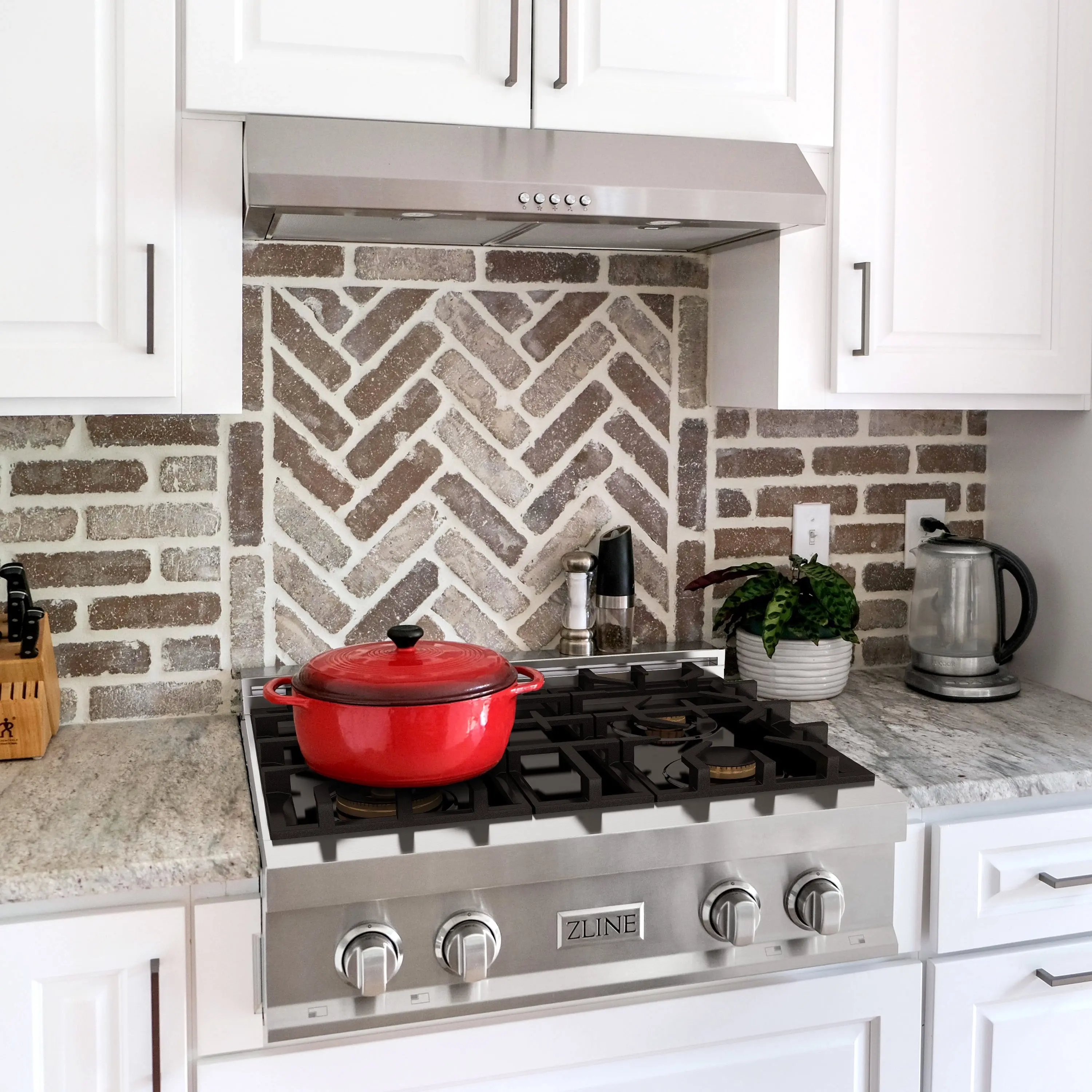 Zline RTBR30 Black Stainless Steel With 4 Gas Brass Burners