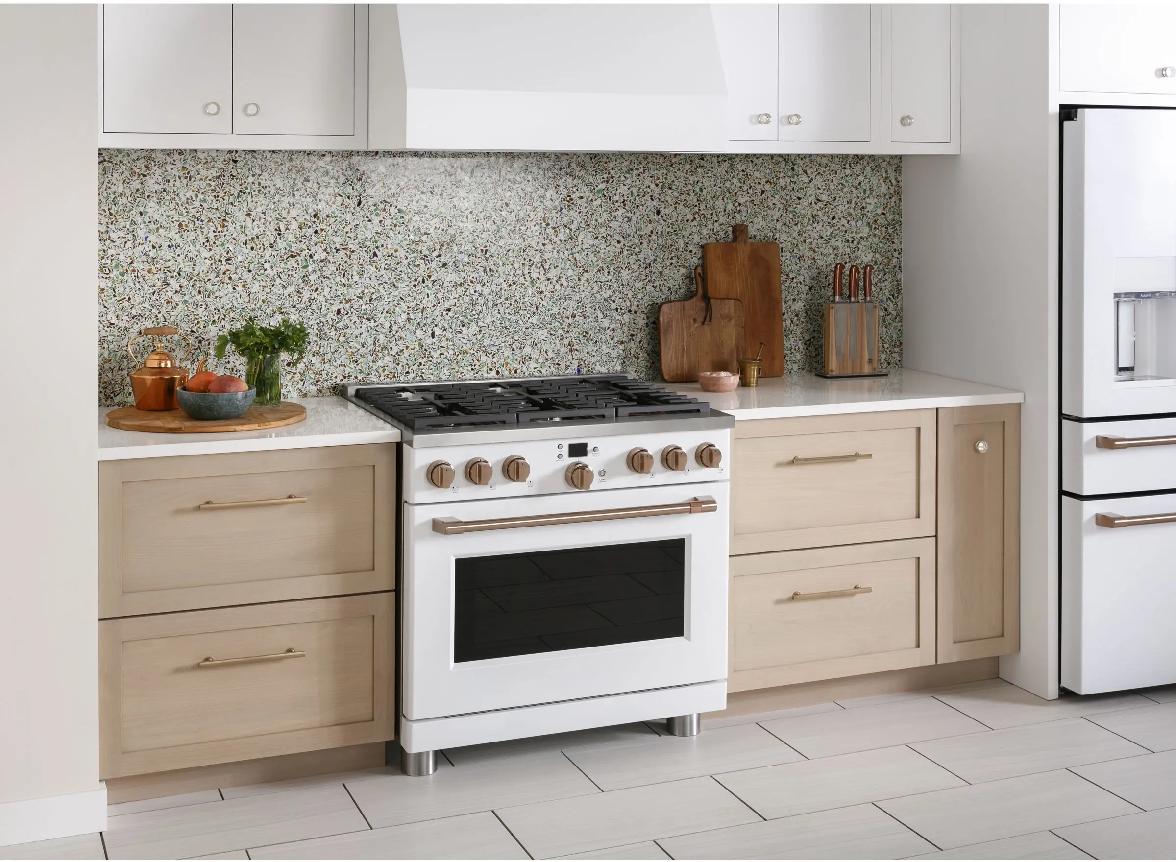 Cafe CGY366P4TW2 Matte White with Brushed Bronze