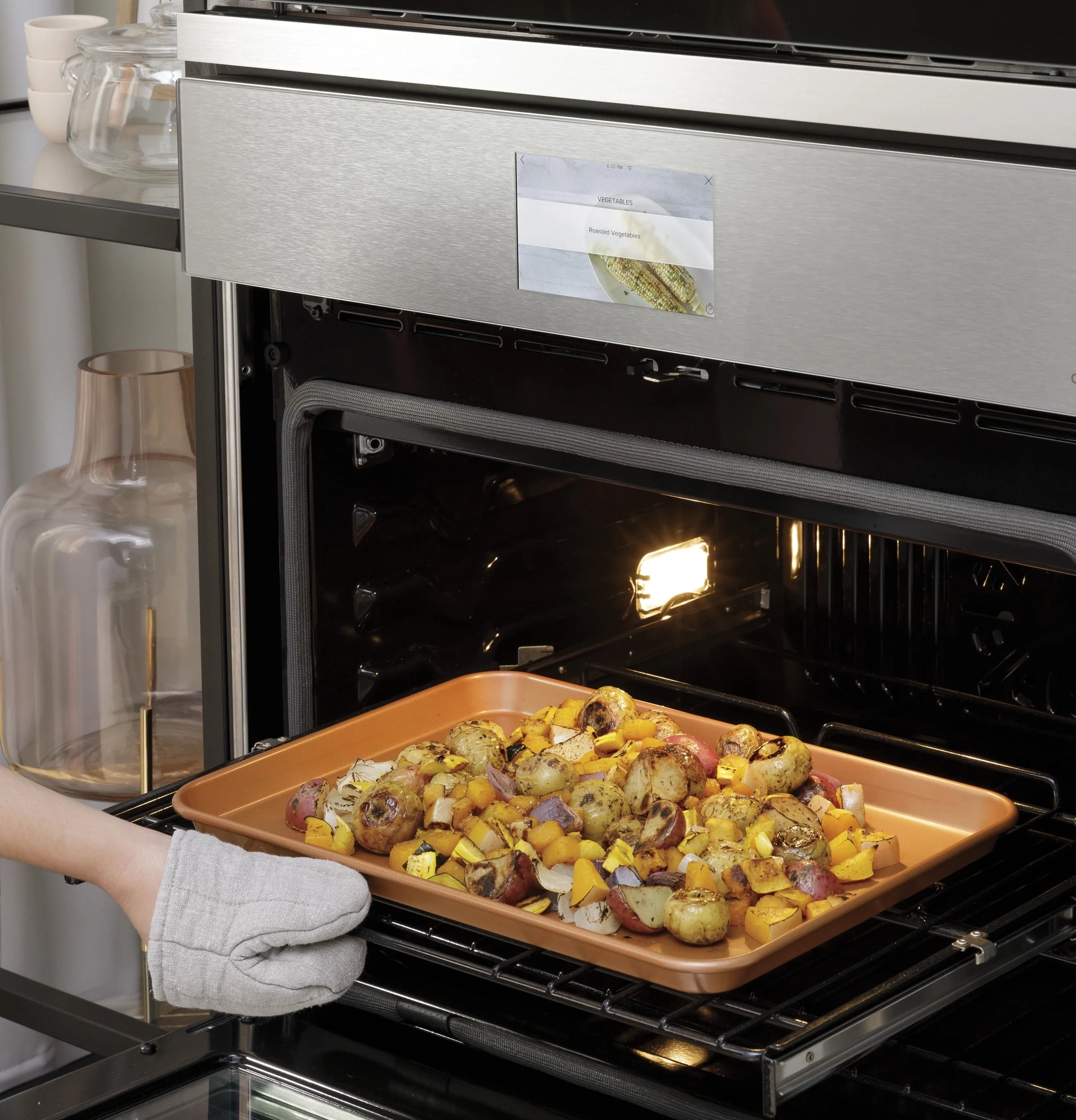 GE Cafe Wall Oven - Thumbnail 3