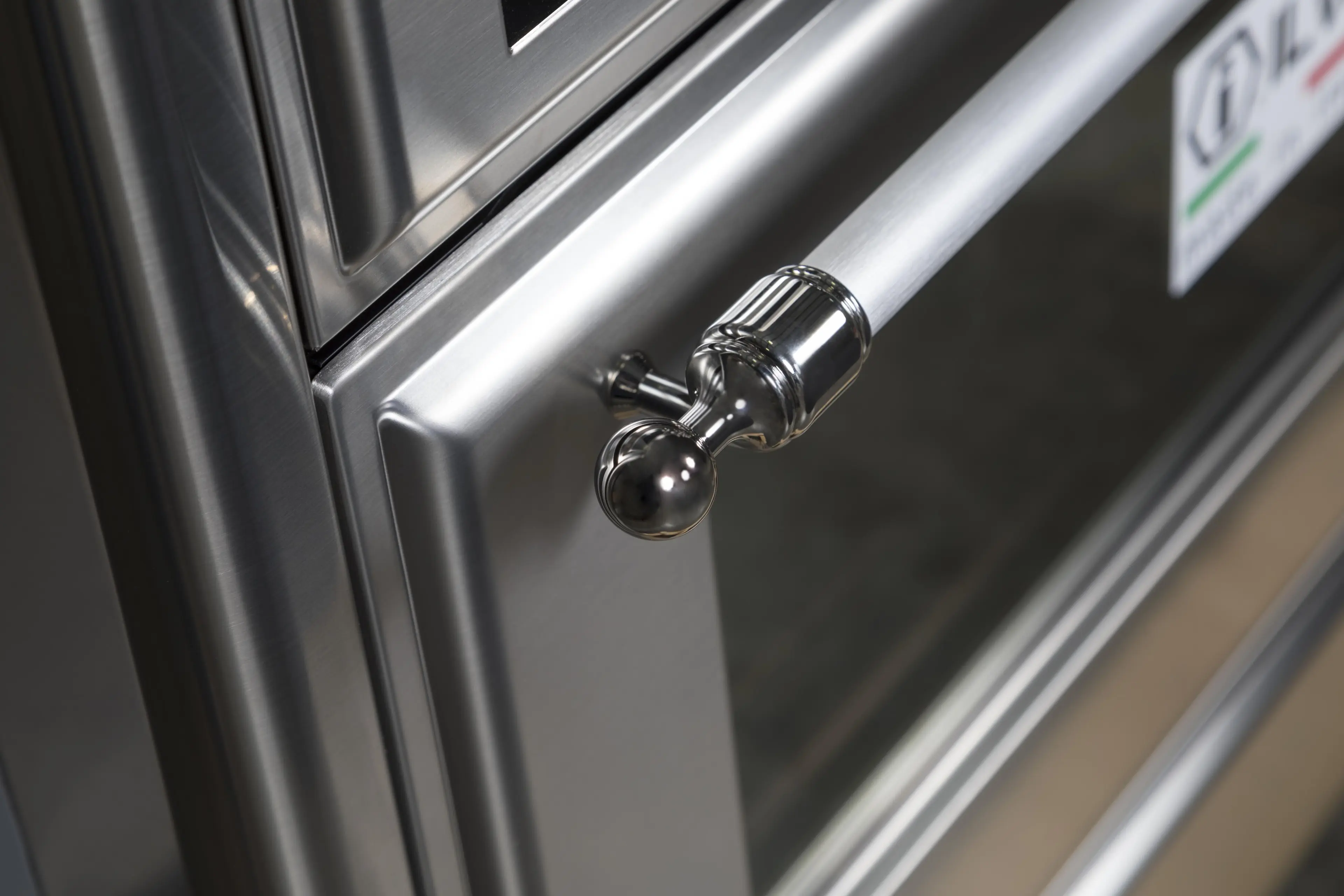 Ilve UM12FDNS3SSCLP Liquid Propane In Stainless Steel W/ Chrome Trim
