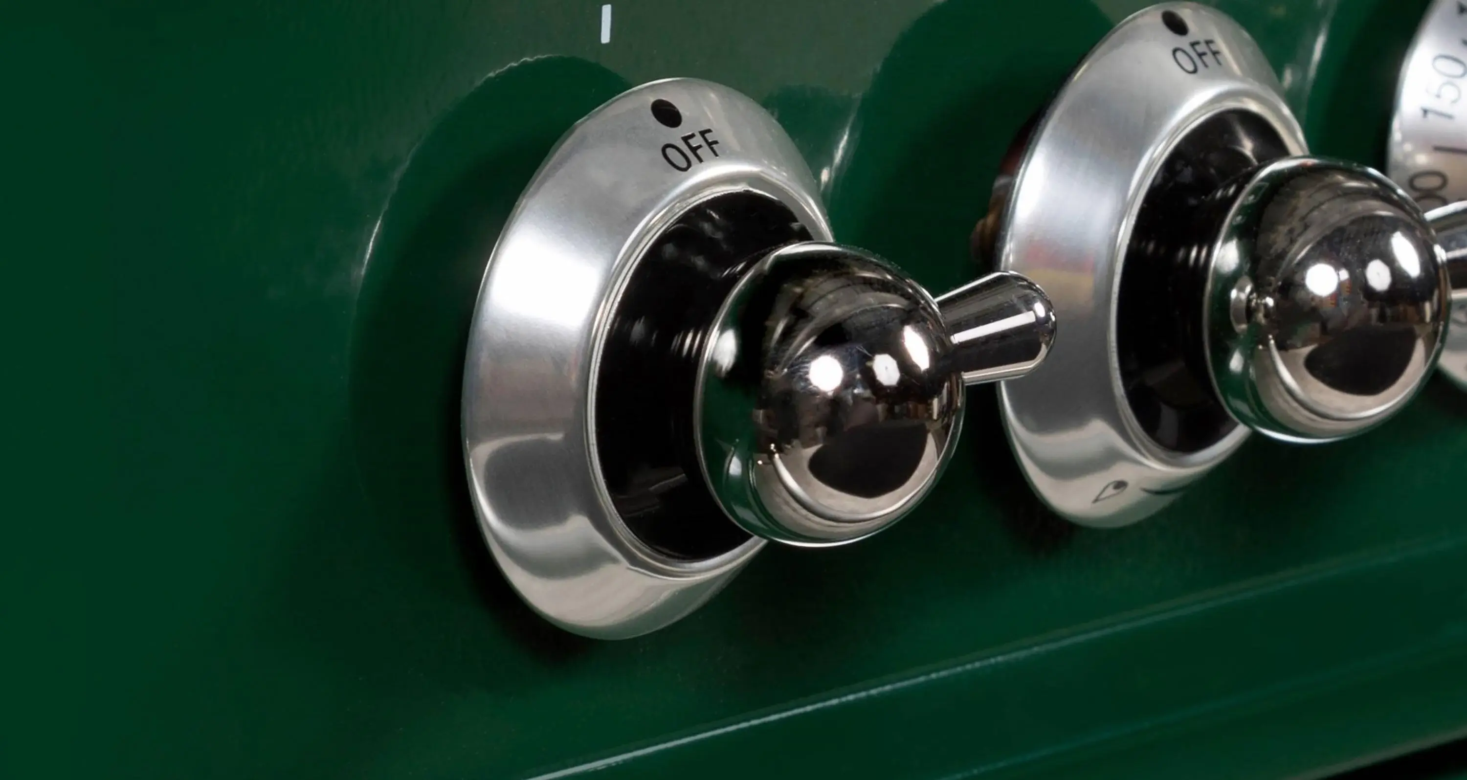 Ilve UM30DNE3EGCLP Liquid Propane In Emerald Green W/ Chrome Trim